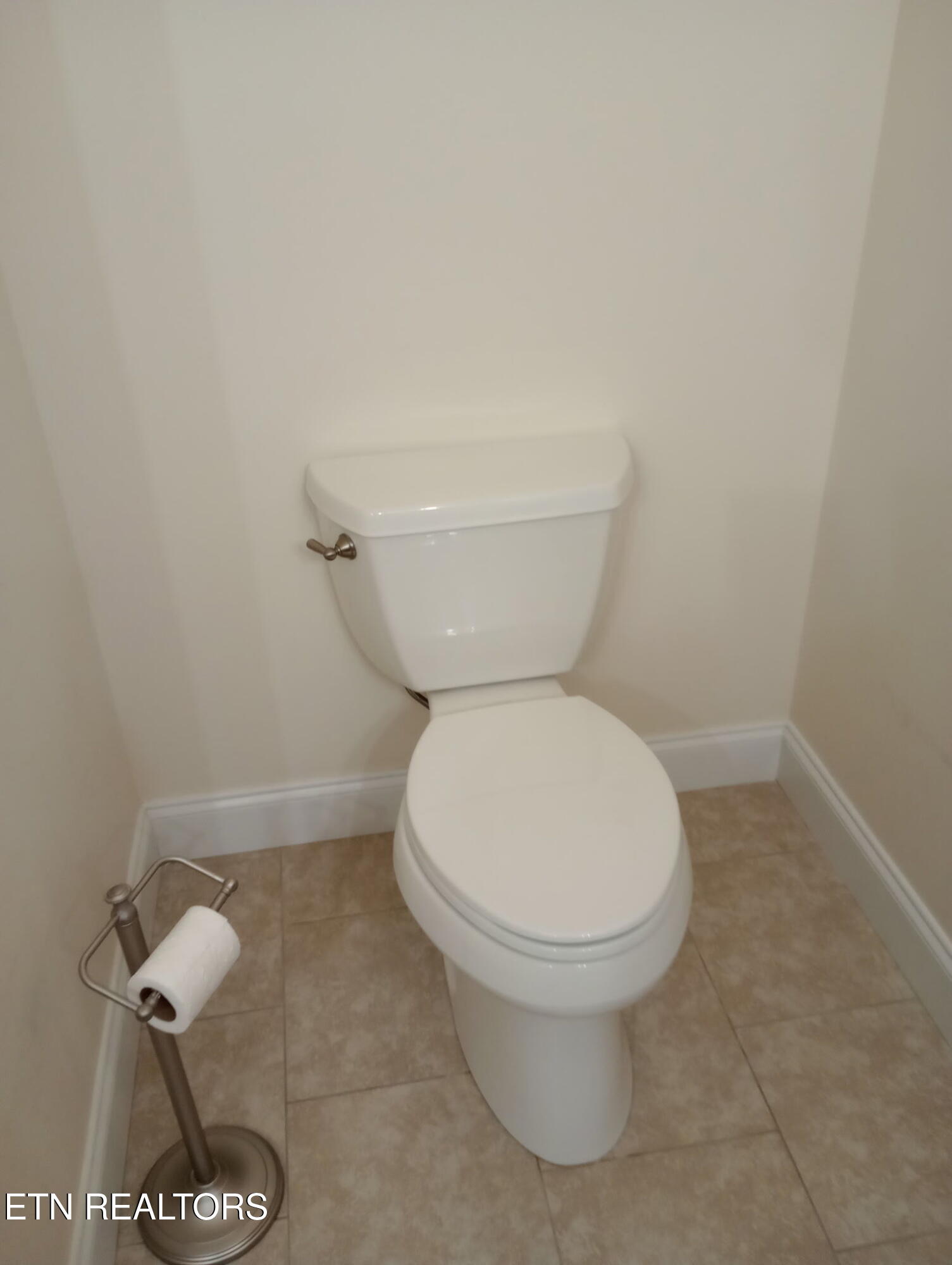 62 Cardinal Loop Crossville TN 38555