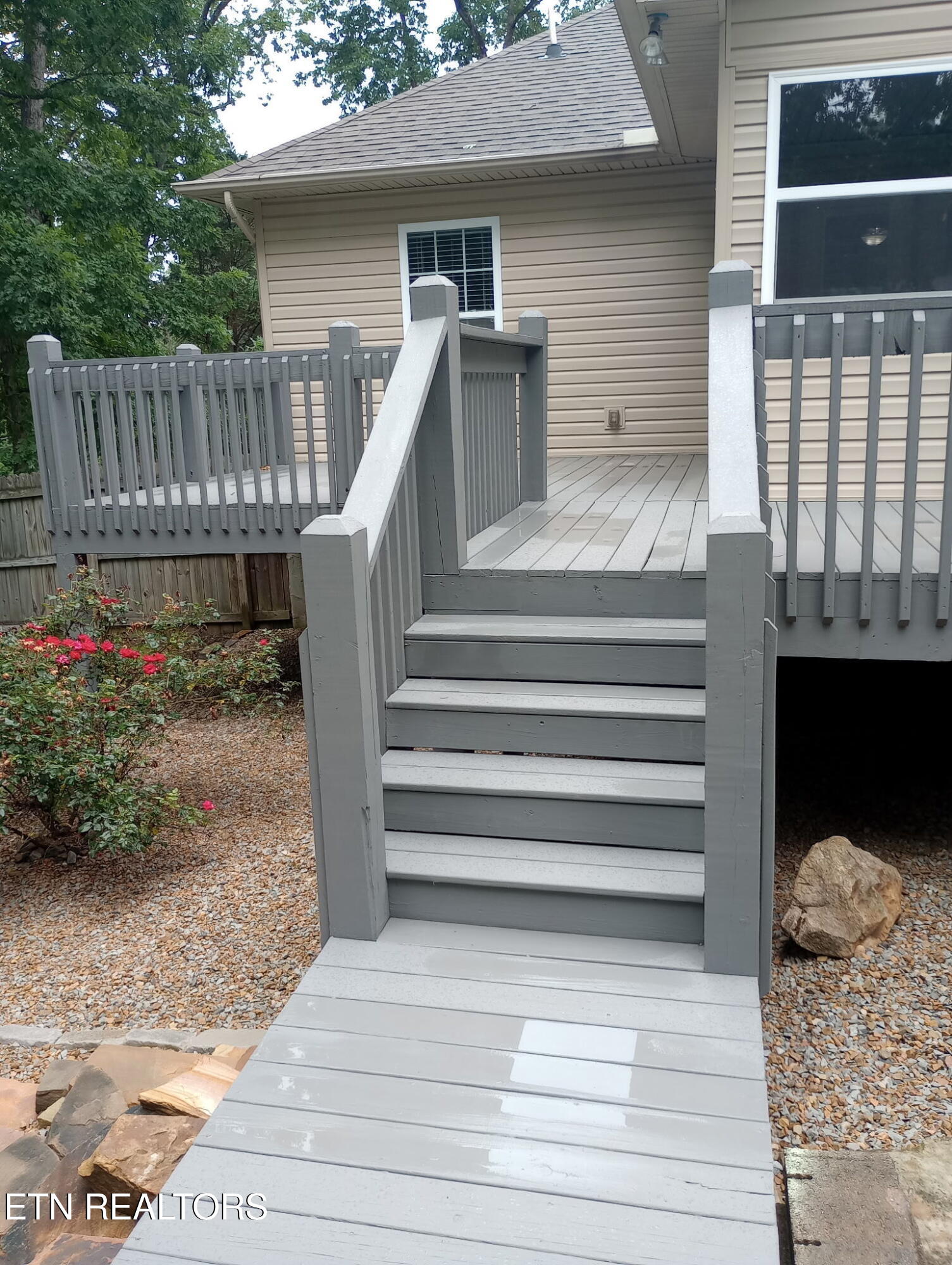62 Cardinal Loop Crossville TN 38555