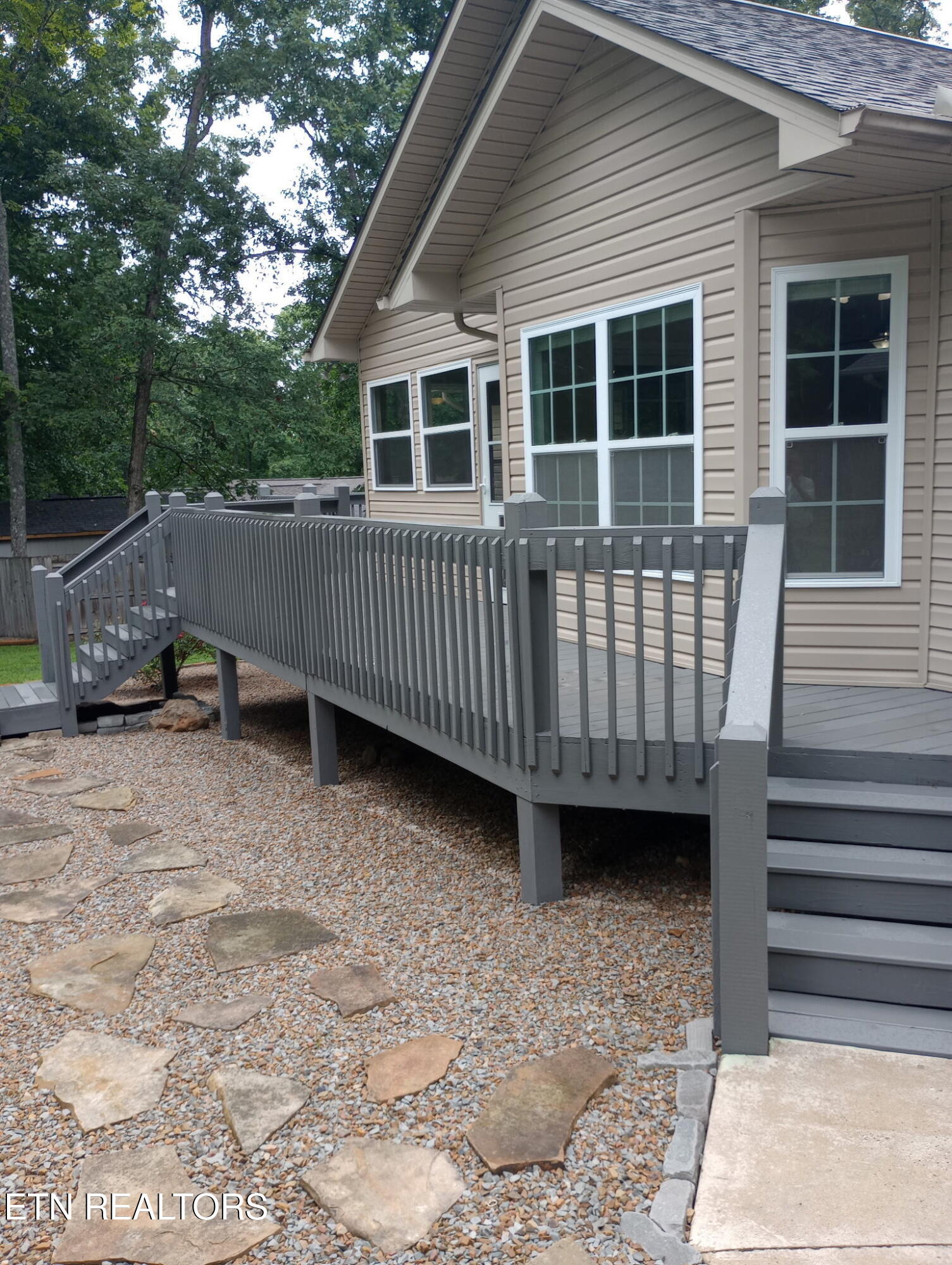 62 Cardinal Loop Crossville TN 38555