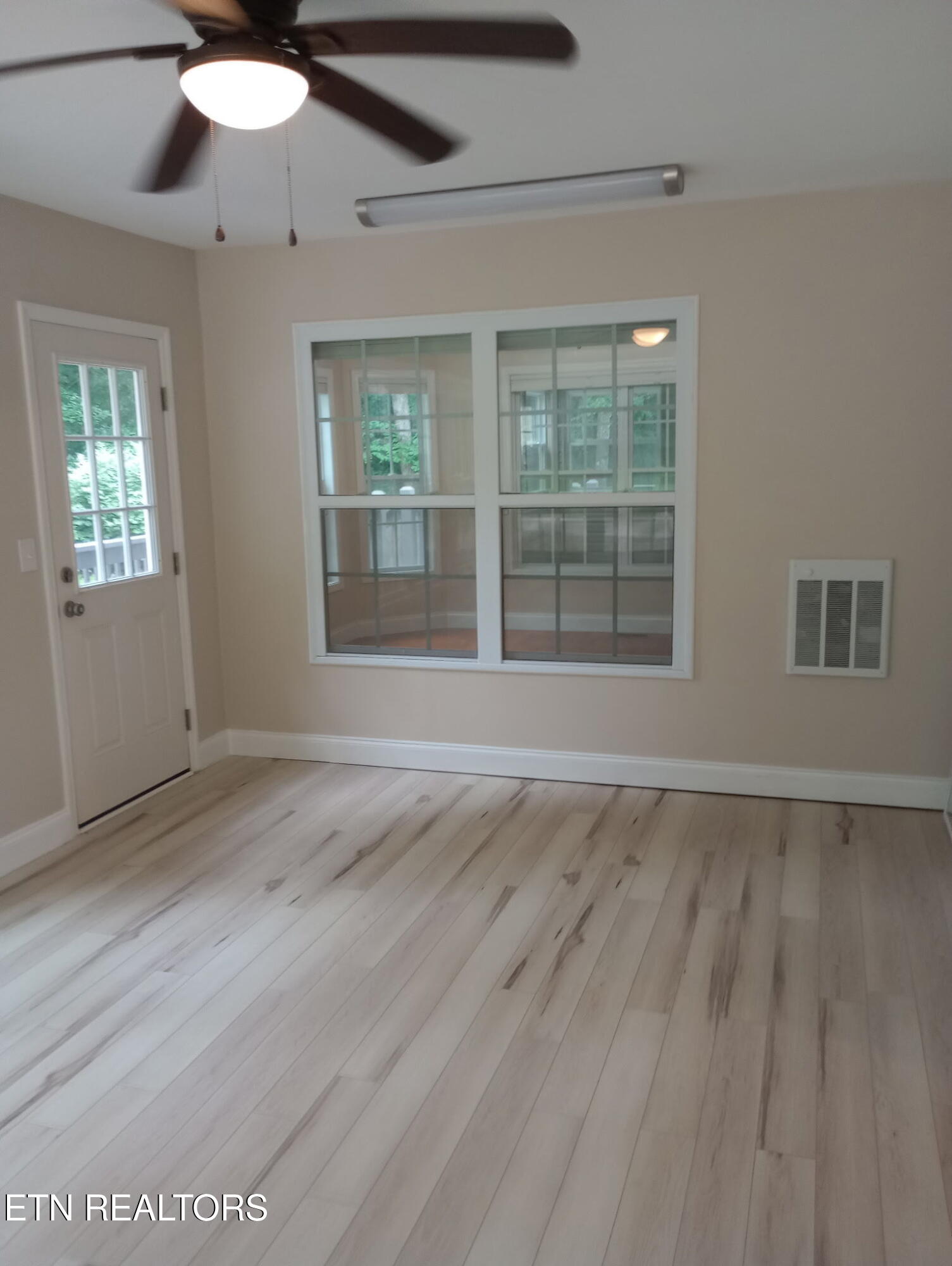 62 Cardinal Loop Crossville TN 38555