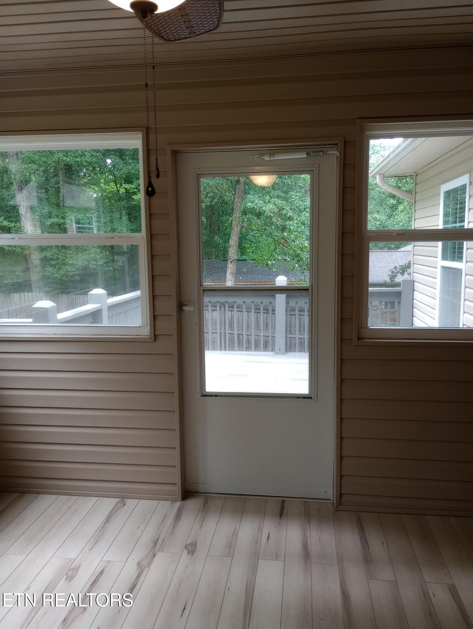 62 Cardinal Loop Crossville TN 38555