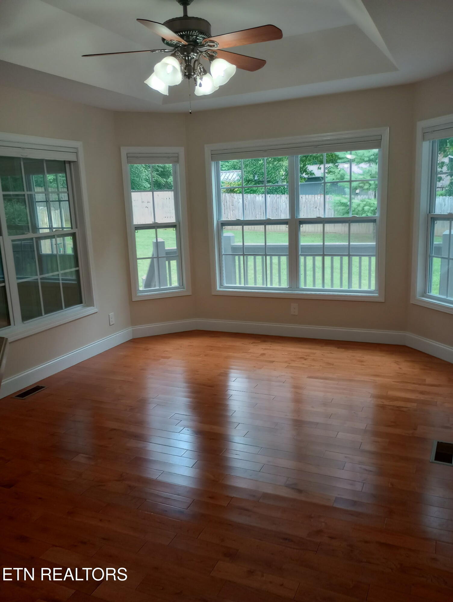 62 Cardinal Loop Crossville TN 38555