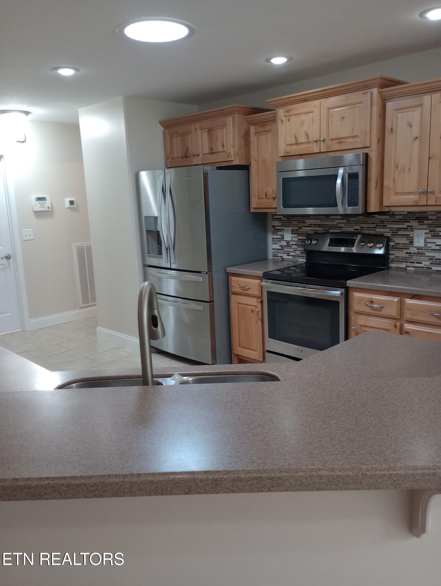 62 Cardinal Loop Crossville TN 38555