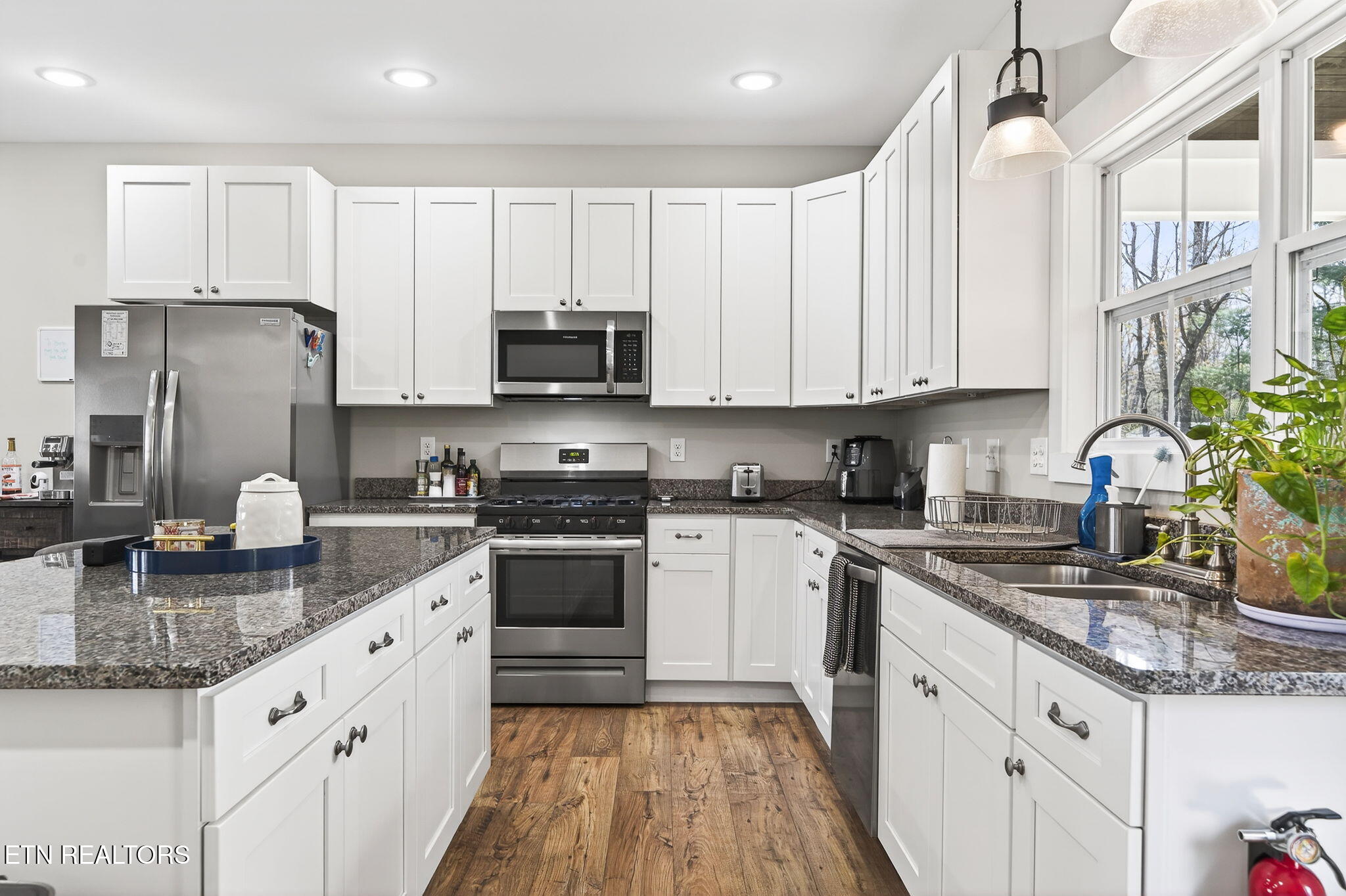 1085 Hargis Road Grimsley TN 38565