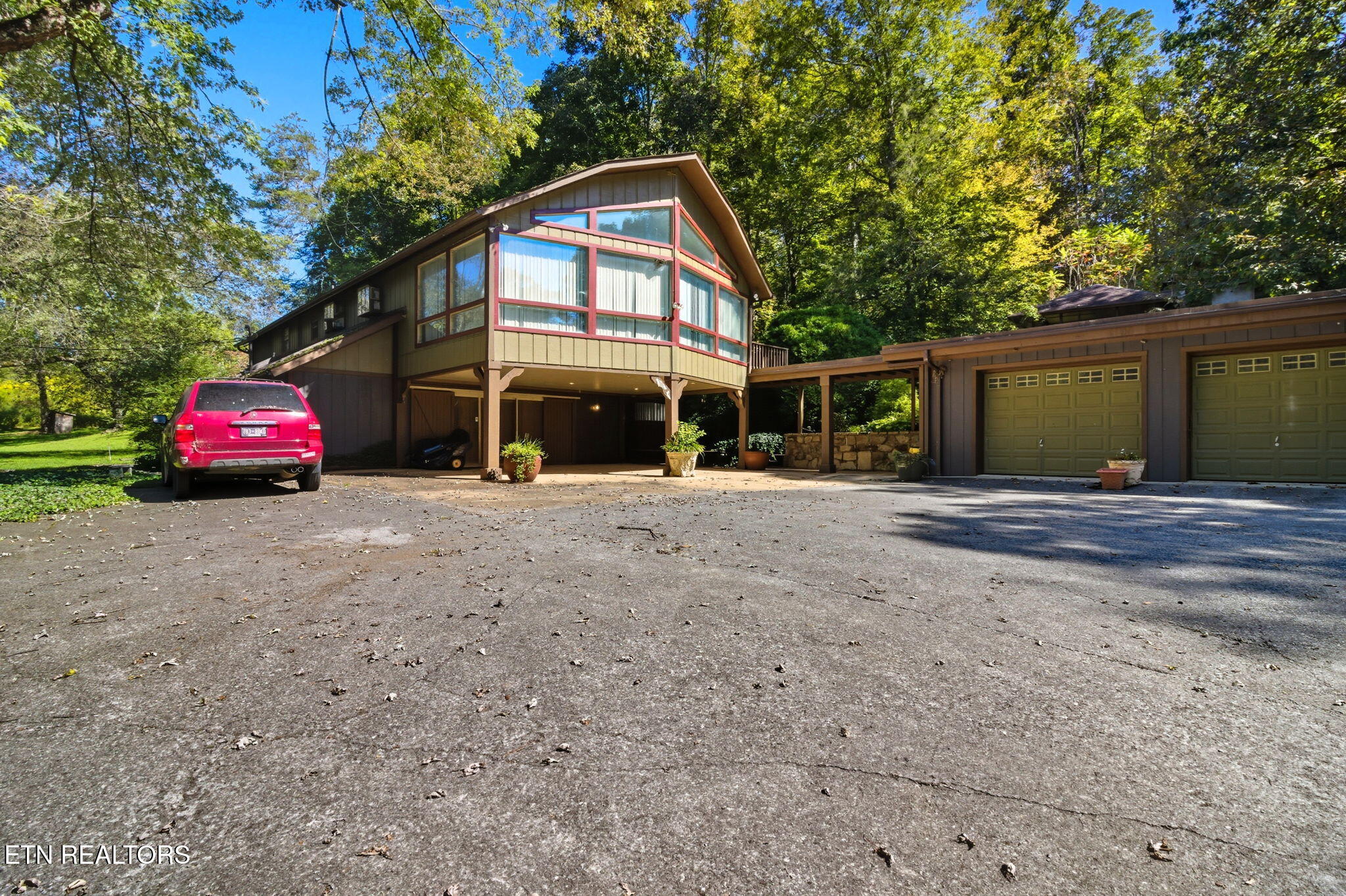1356 Jayell Road Sevierville TN 37862