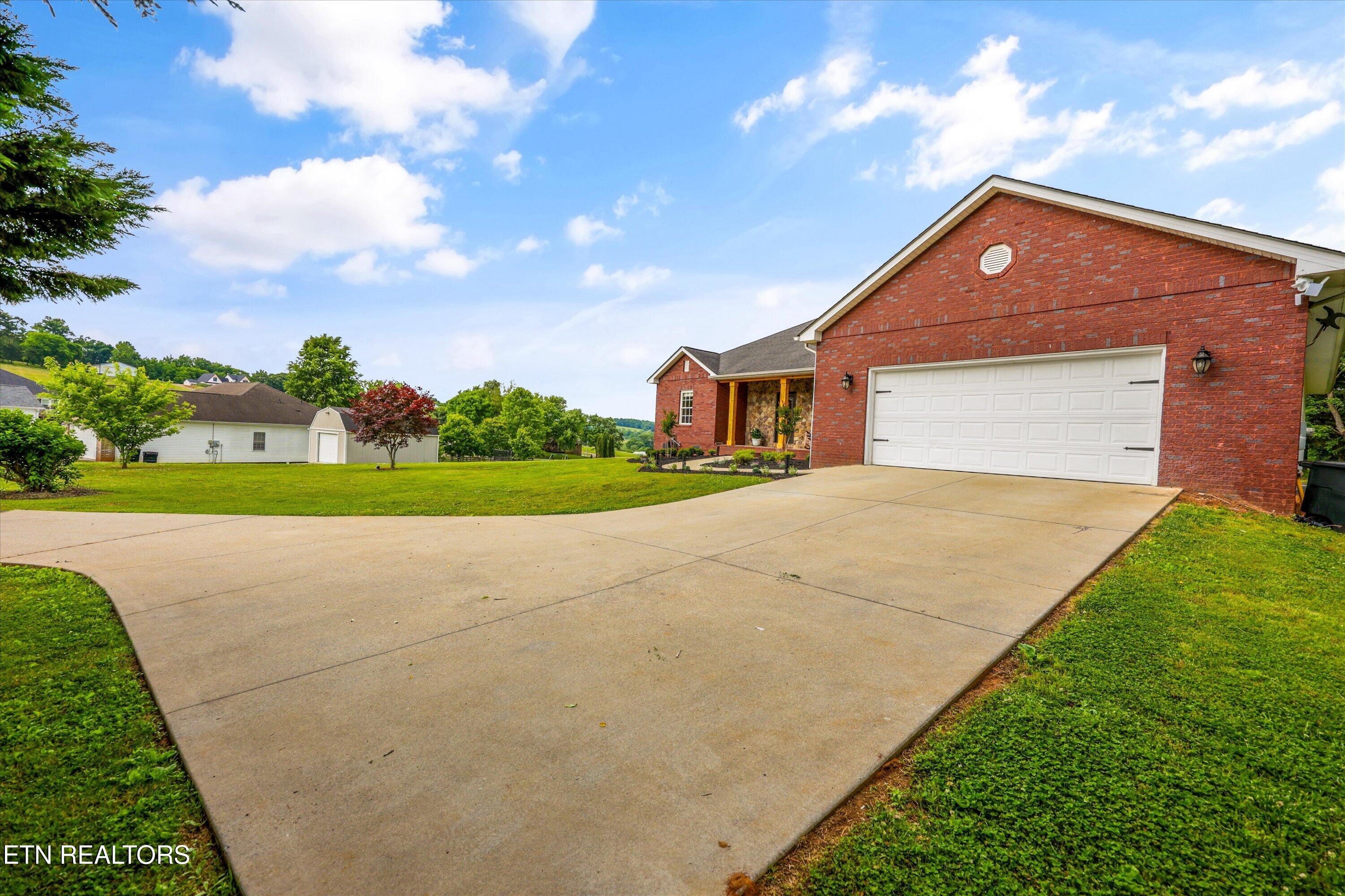 217 Paradise Lane Maryville TN 37801