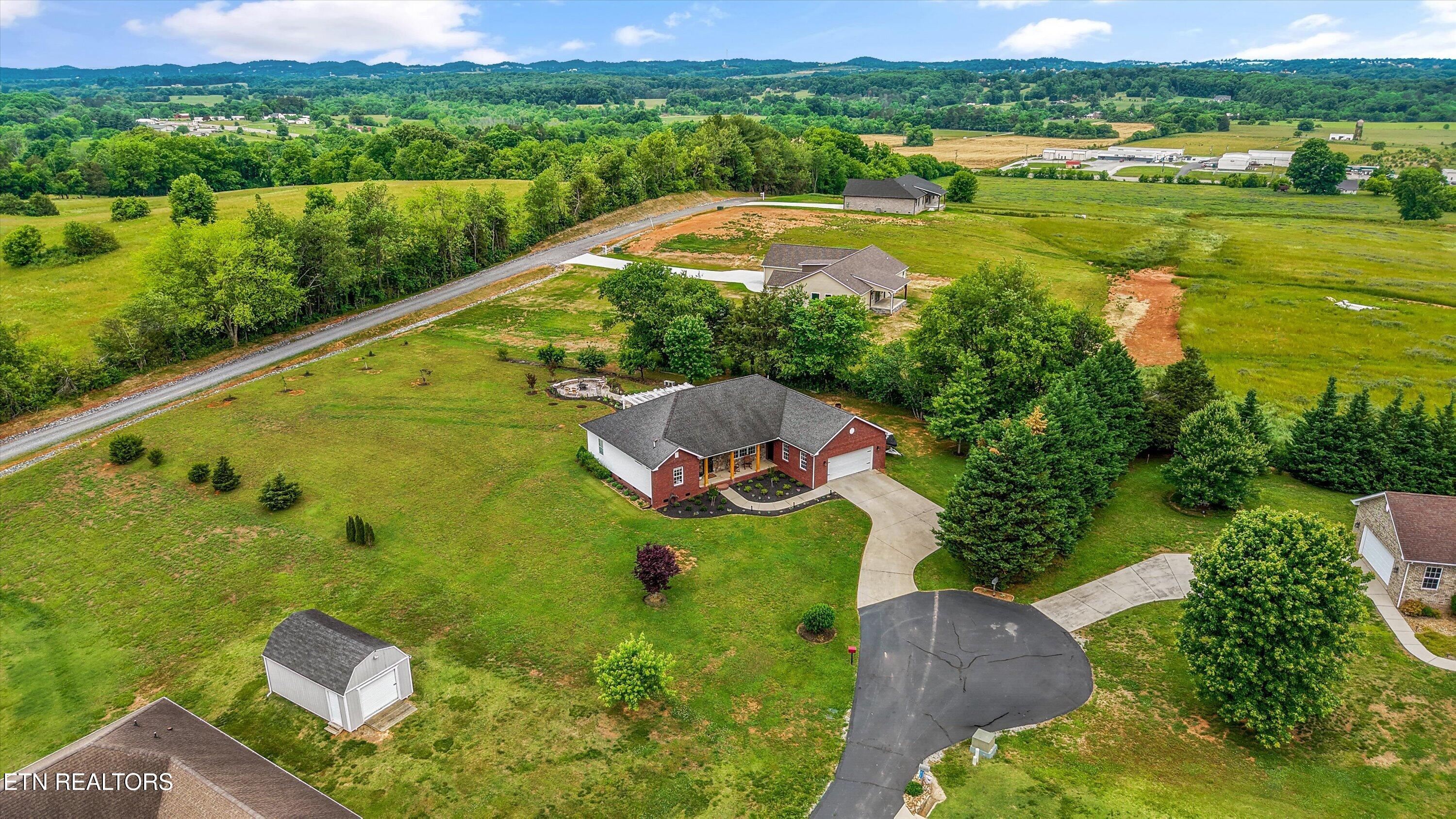 217 Paradise Lane Maryville TN 37801