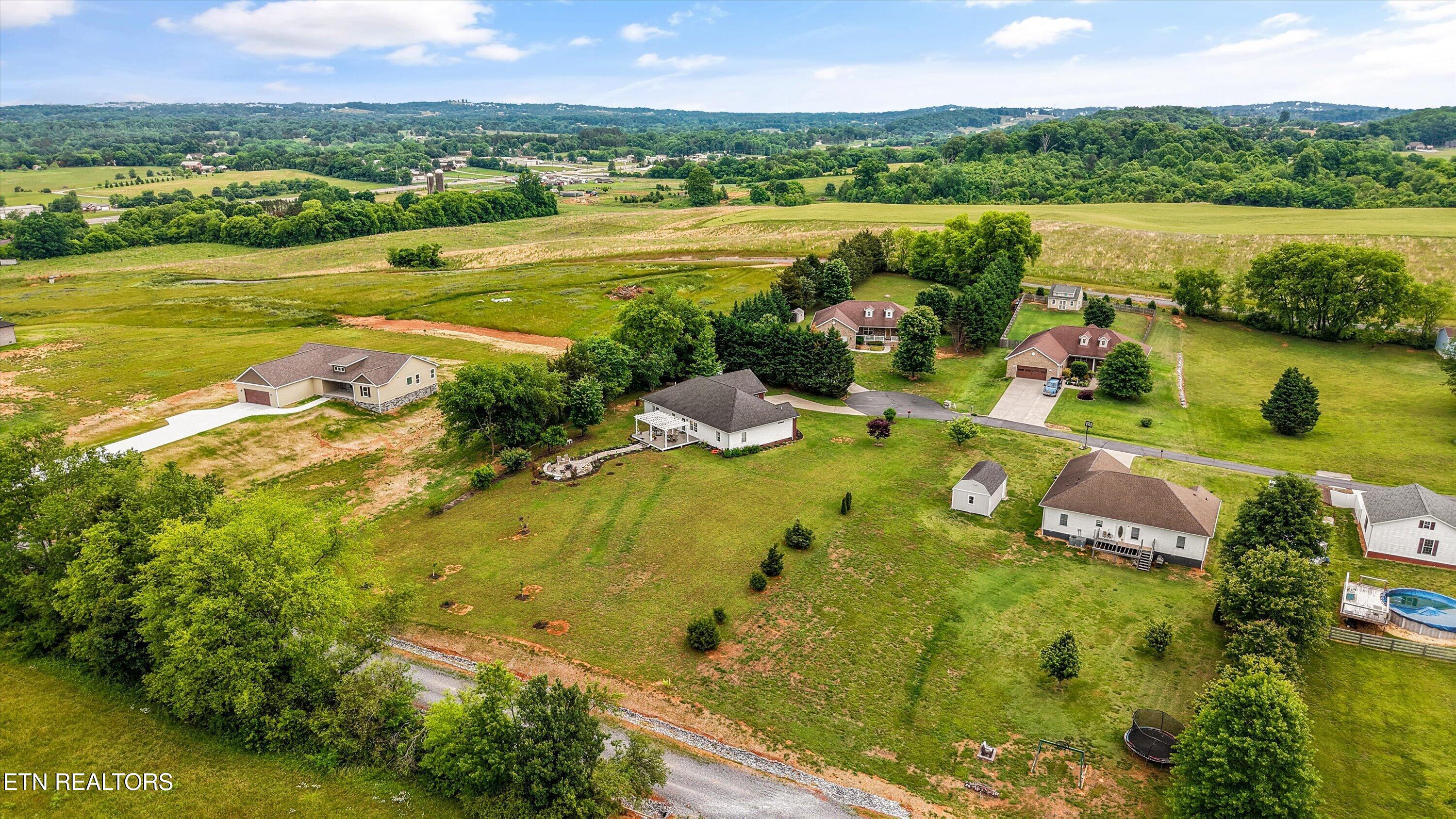 217 Paradise Lane Maryville TN 37801