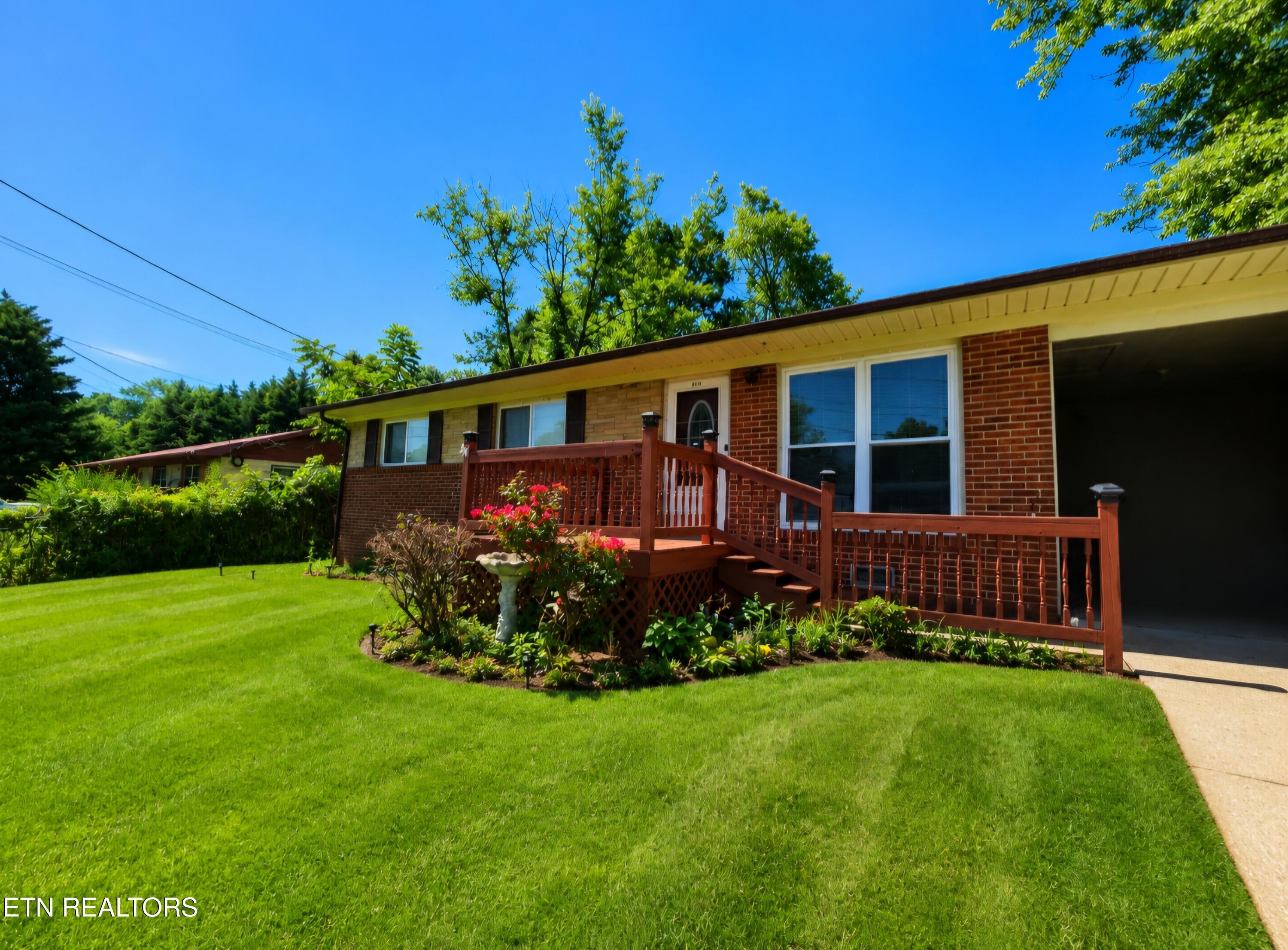 1932 Eastern Avenue Morristown TN 37813