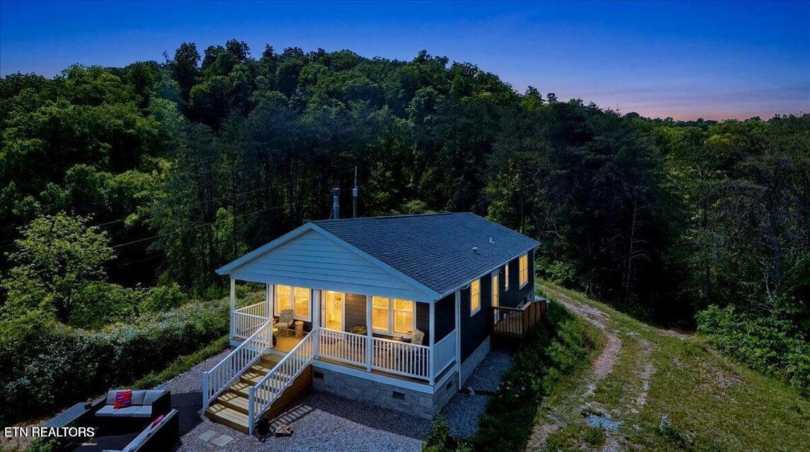 3796 Highway 25e S Tazewell TN 37879