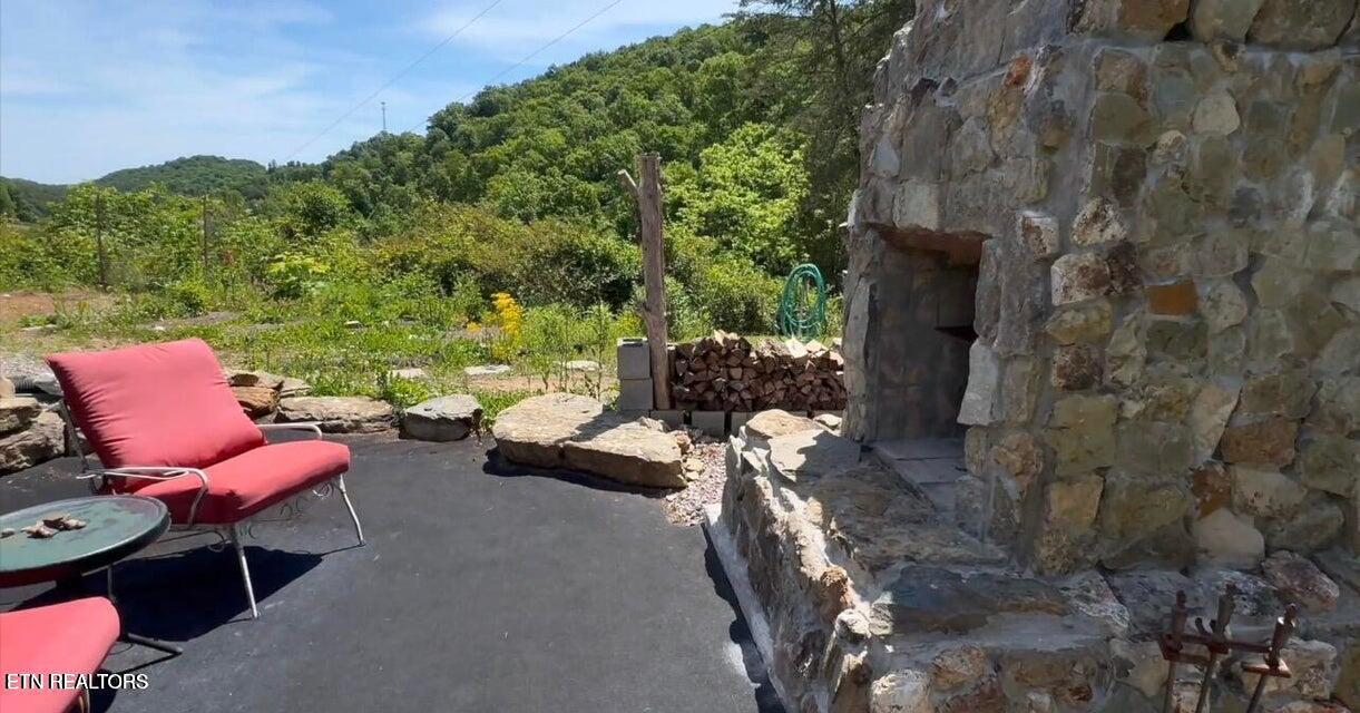 3796 Highway 25e S Tazewell TN 37879