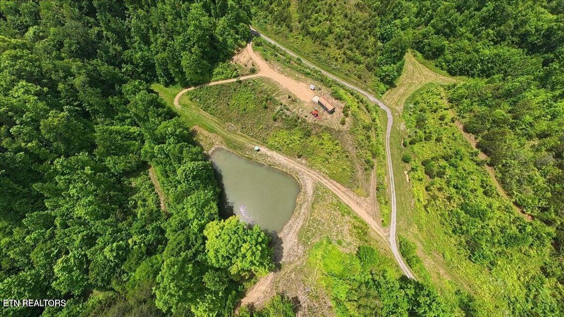 3796 Highway 25e S Tazewell TN 37879