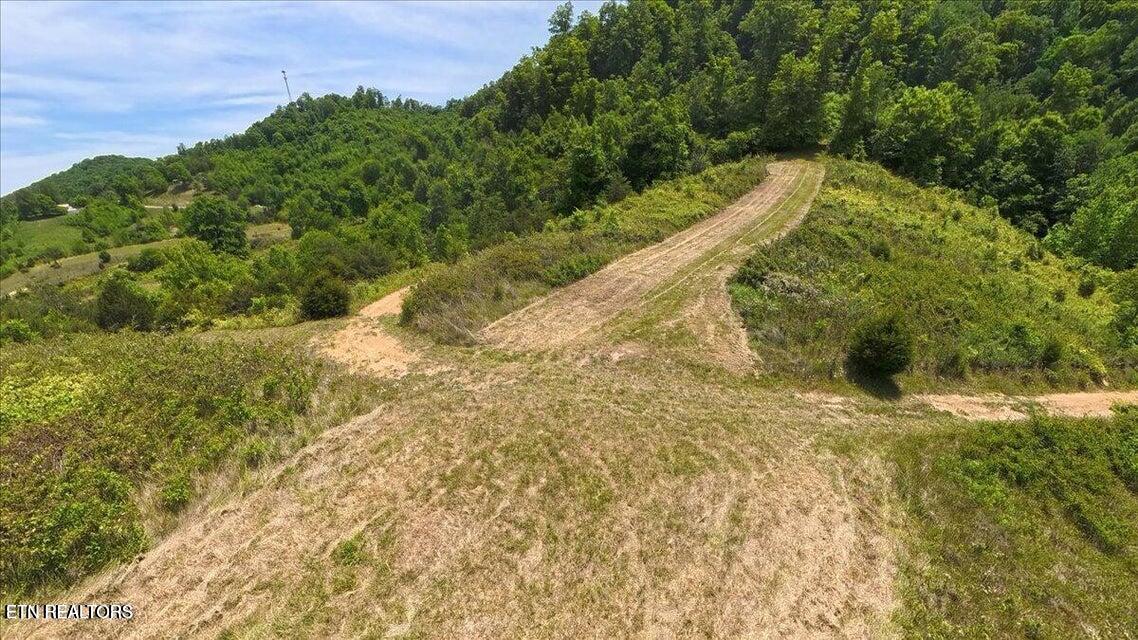 3796 Highway 25e S Tazewell TN 37879