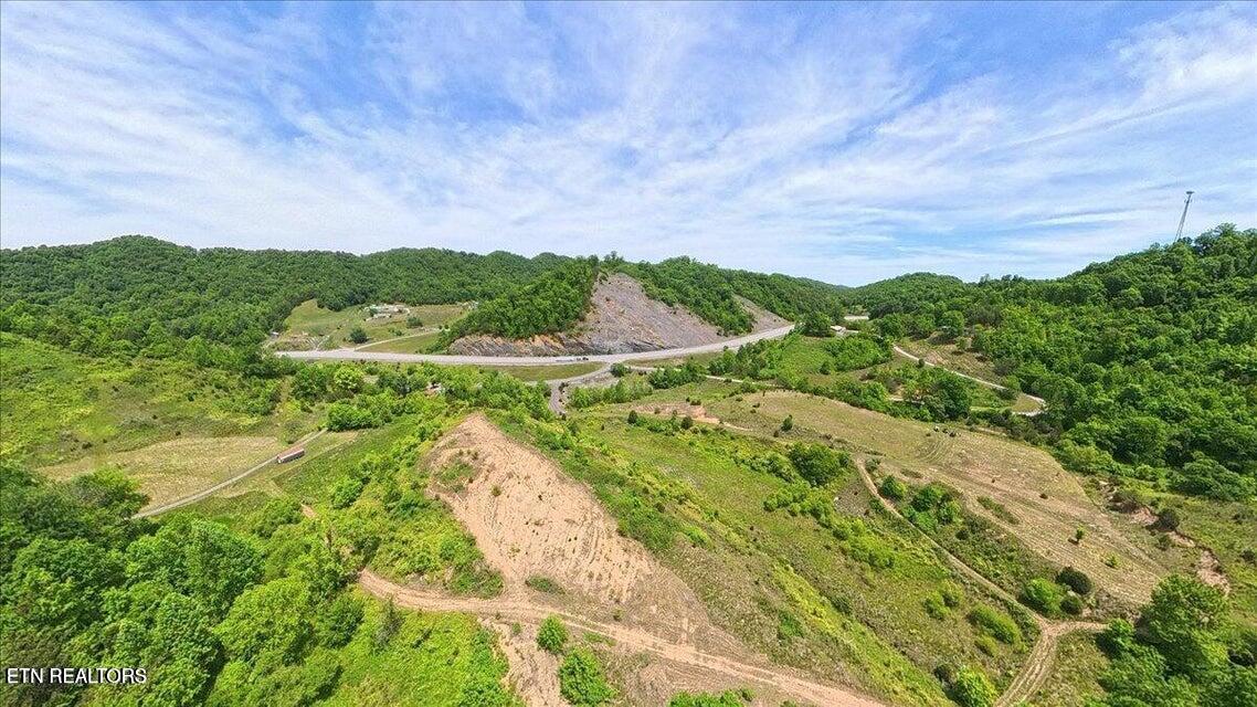 3796 Highway 25e S Tazewell TN 37879