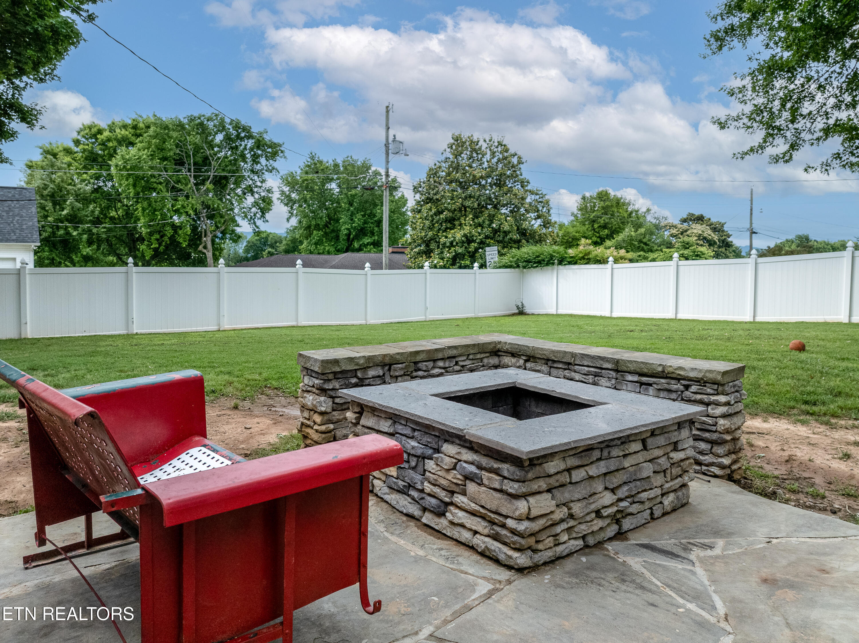 209 Montgomery Lane Maryville TN 37803