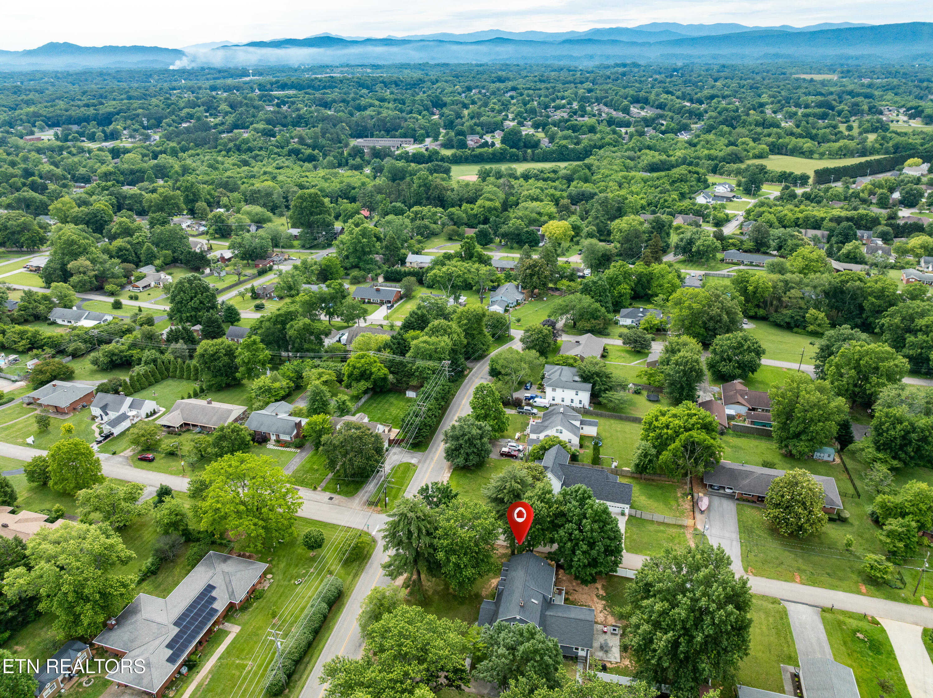 209 Montgomery Lane Maryville TN 37803
