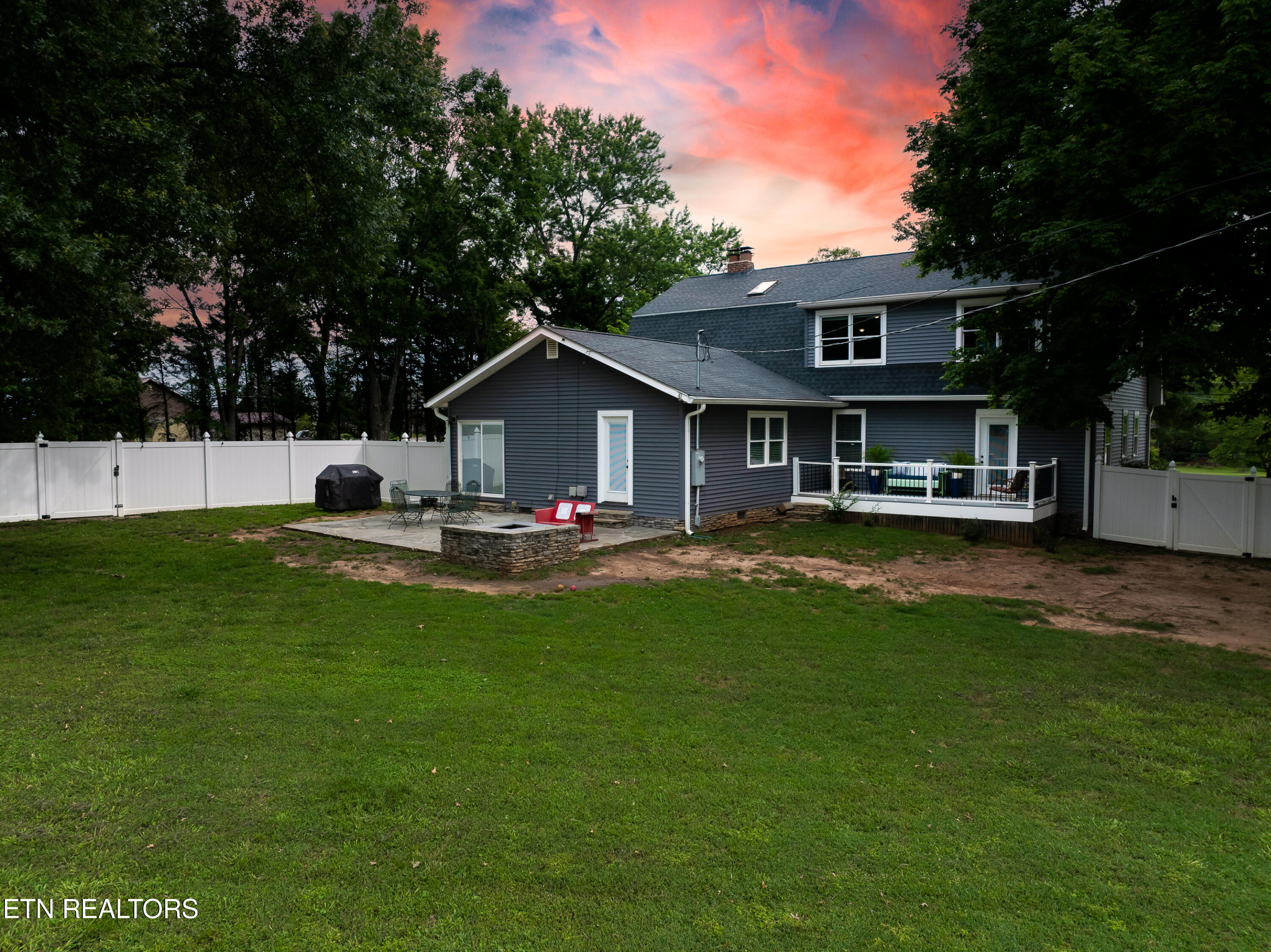 209 Montgomery Lane Maryville TN 37803