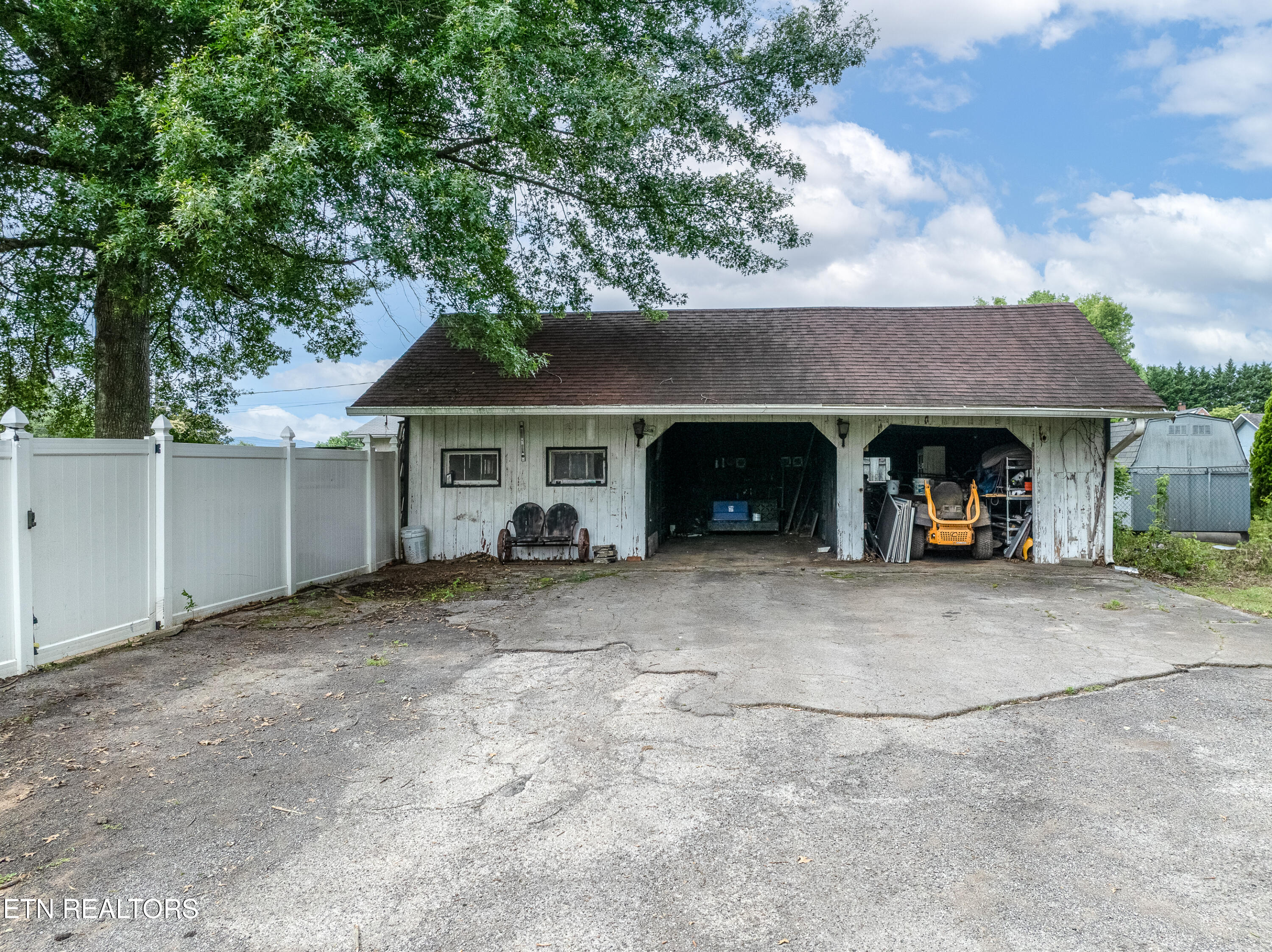 209 Montgomery Lane Maryville TN 37803