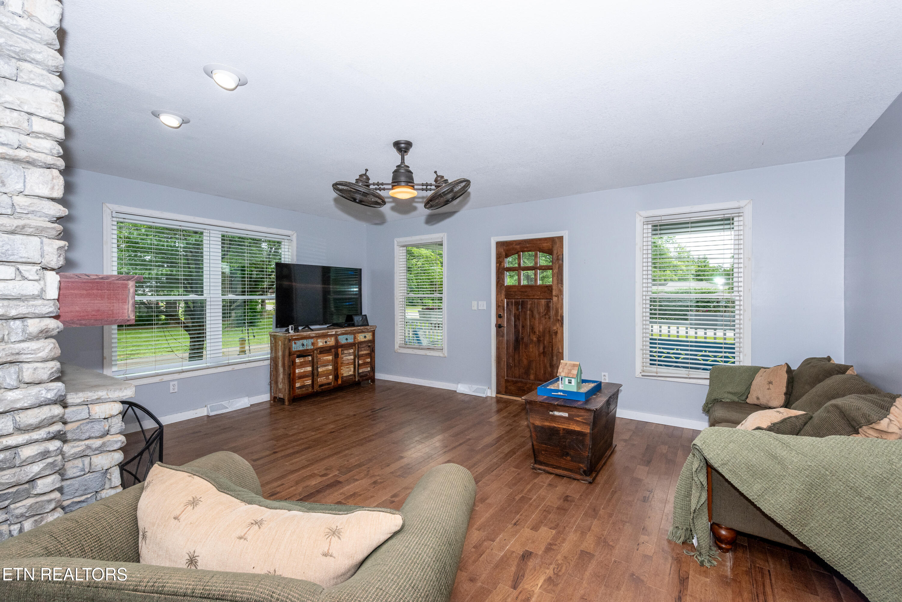 209 Montgomery Lane Maryville TN 37803