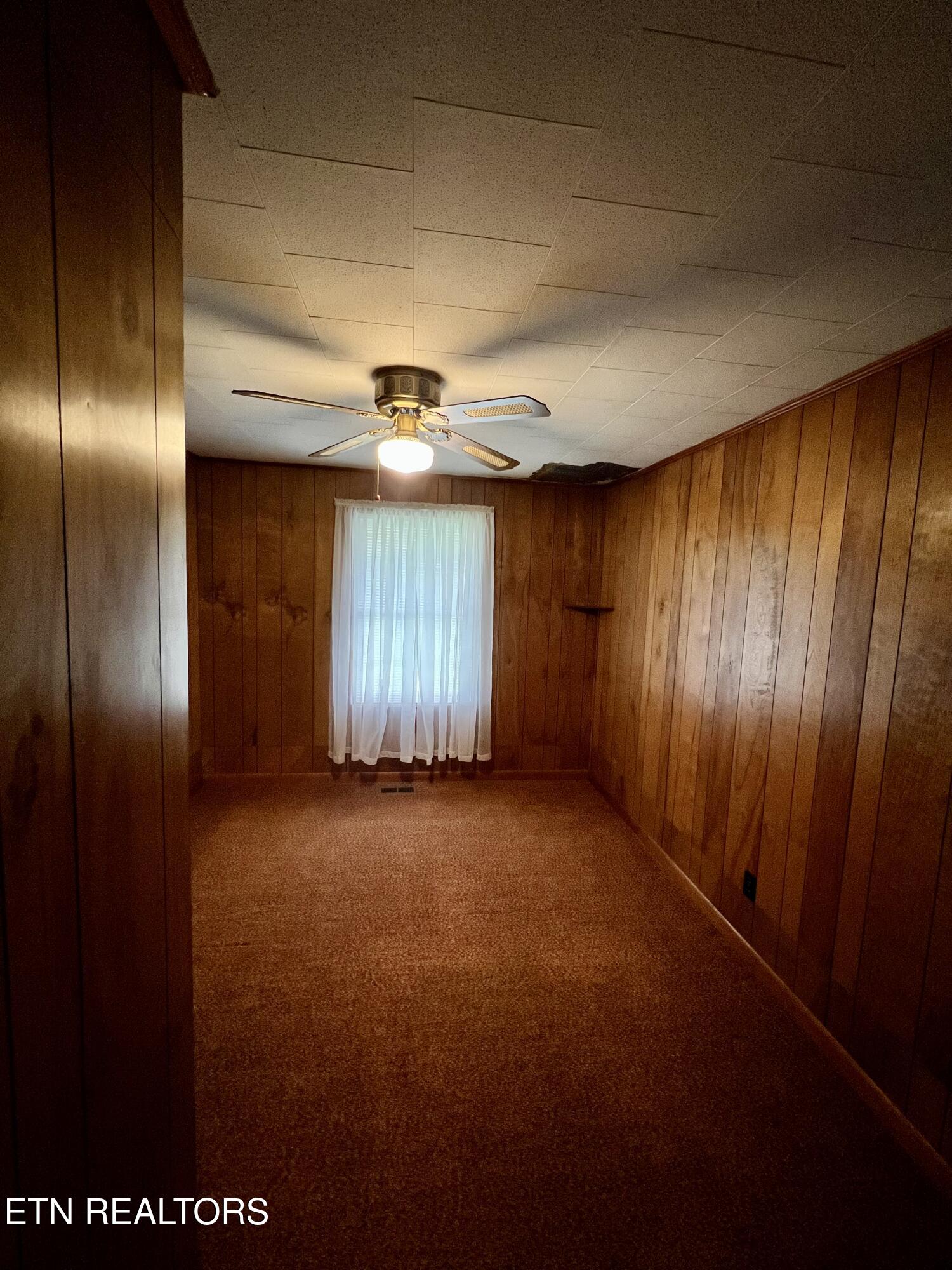 2750 Buffalo Road Oneida TN 37841