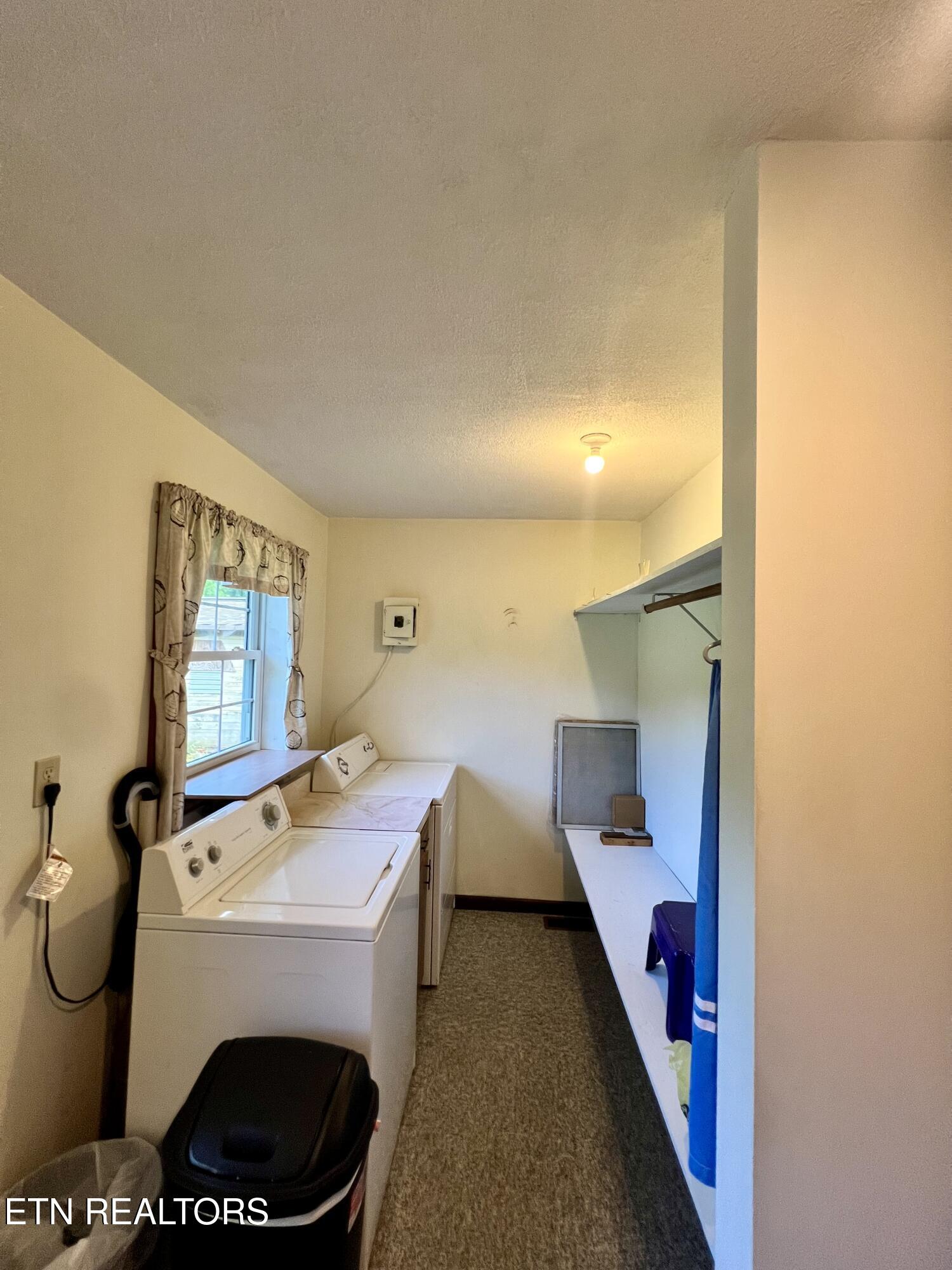 2750 Buffalo Road Oneida TN 37841