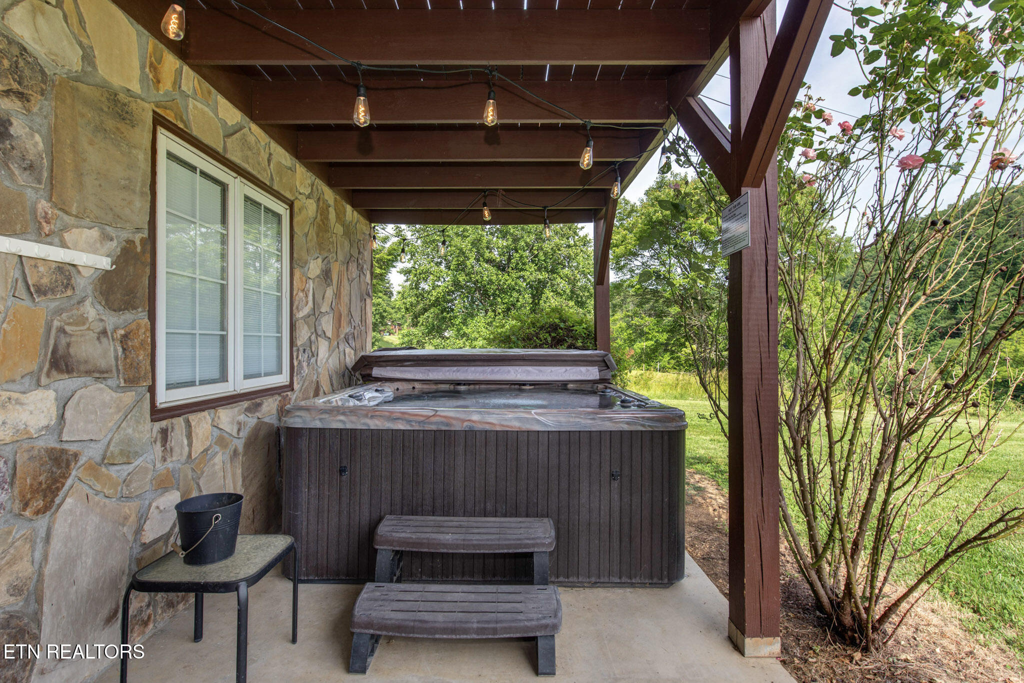 1315 Mccarter Hollow Road Sevierville TN 37862