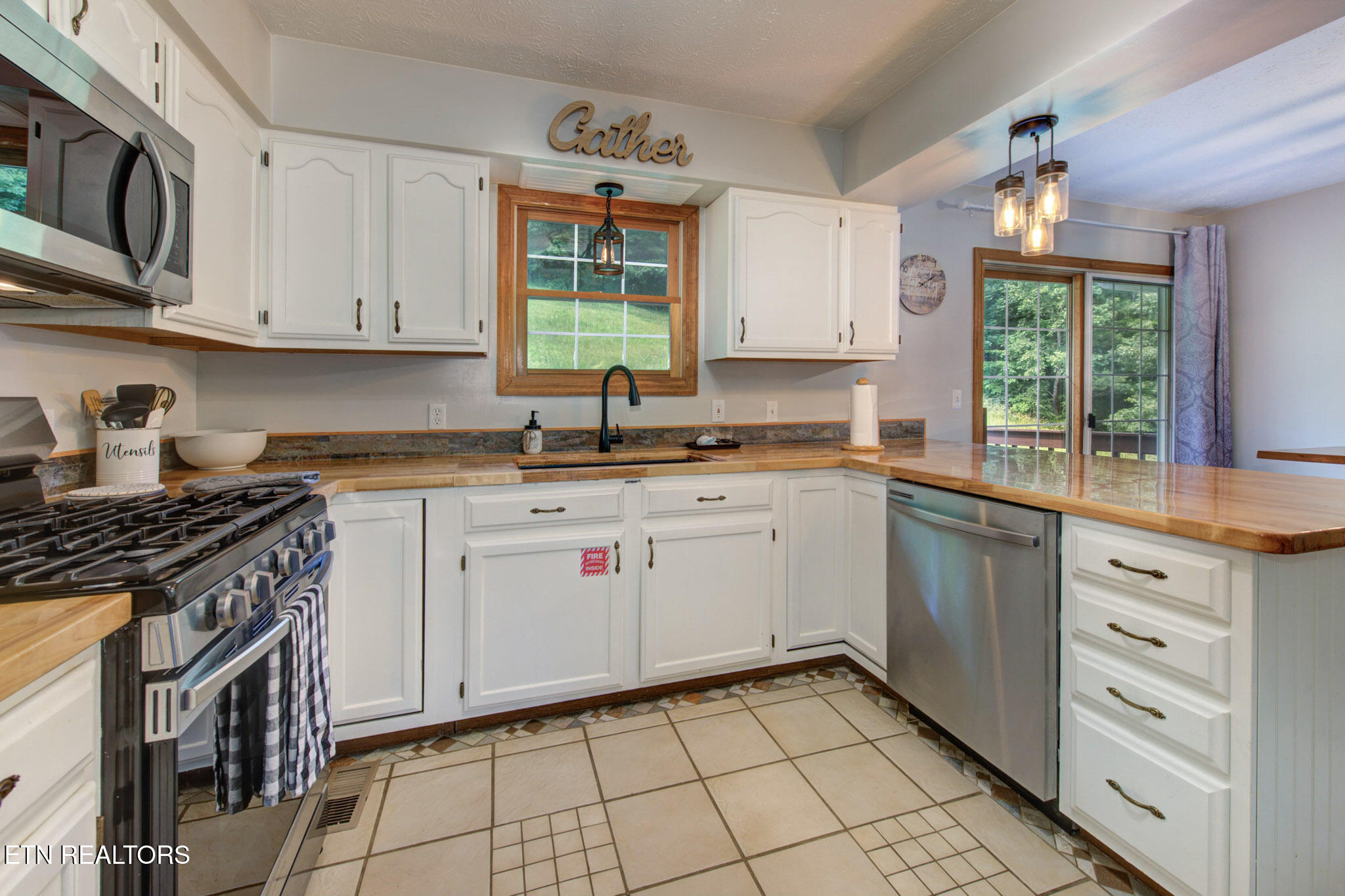 1315 Mccarter Hollow Road Sevierville TN 37862