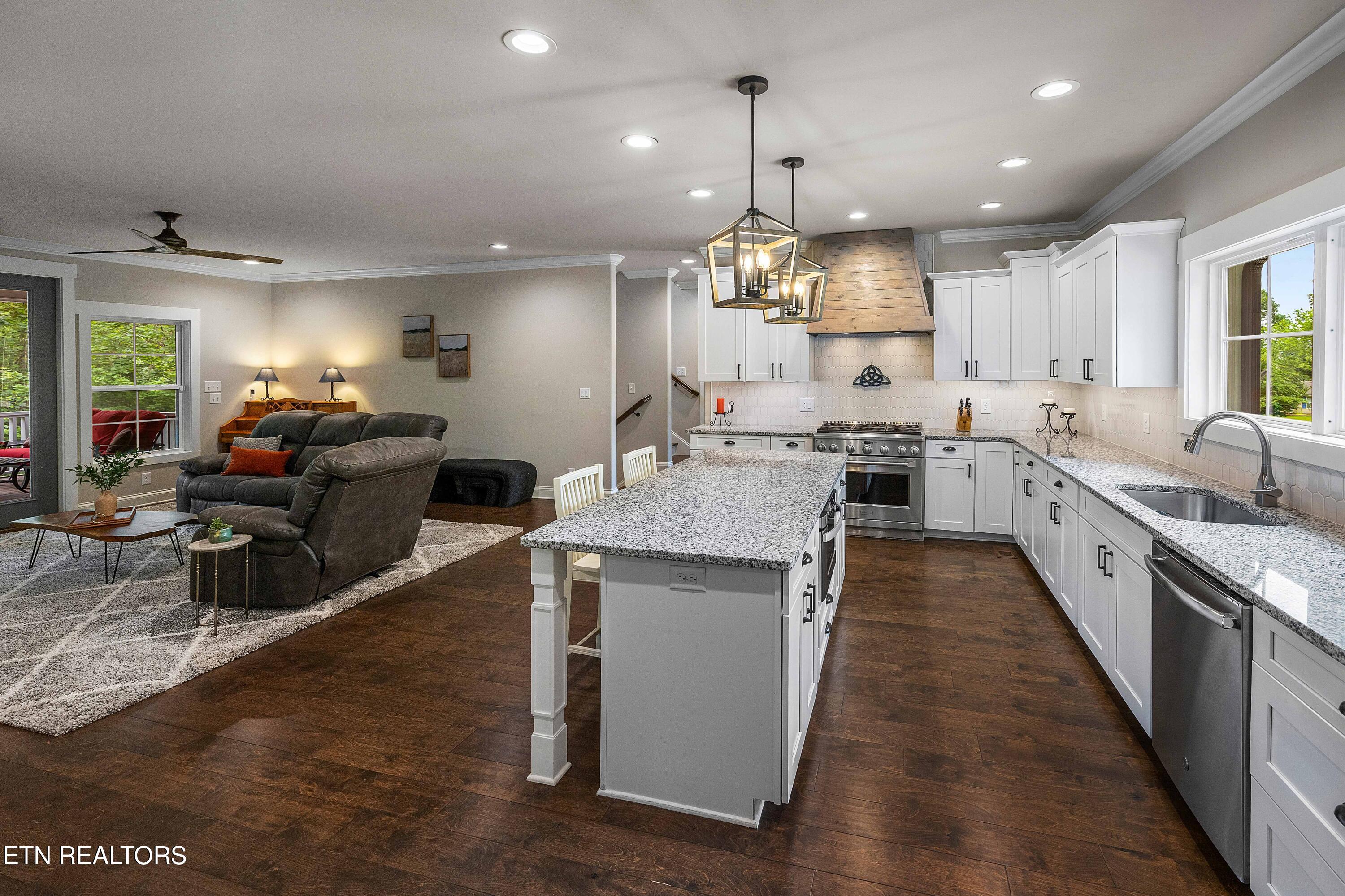 1716 Garland Road Knoxville TN 37922