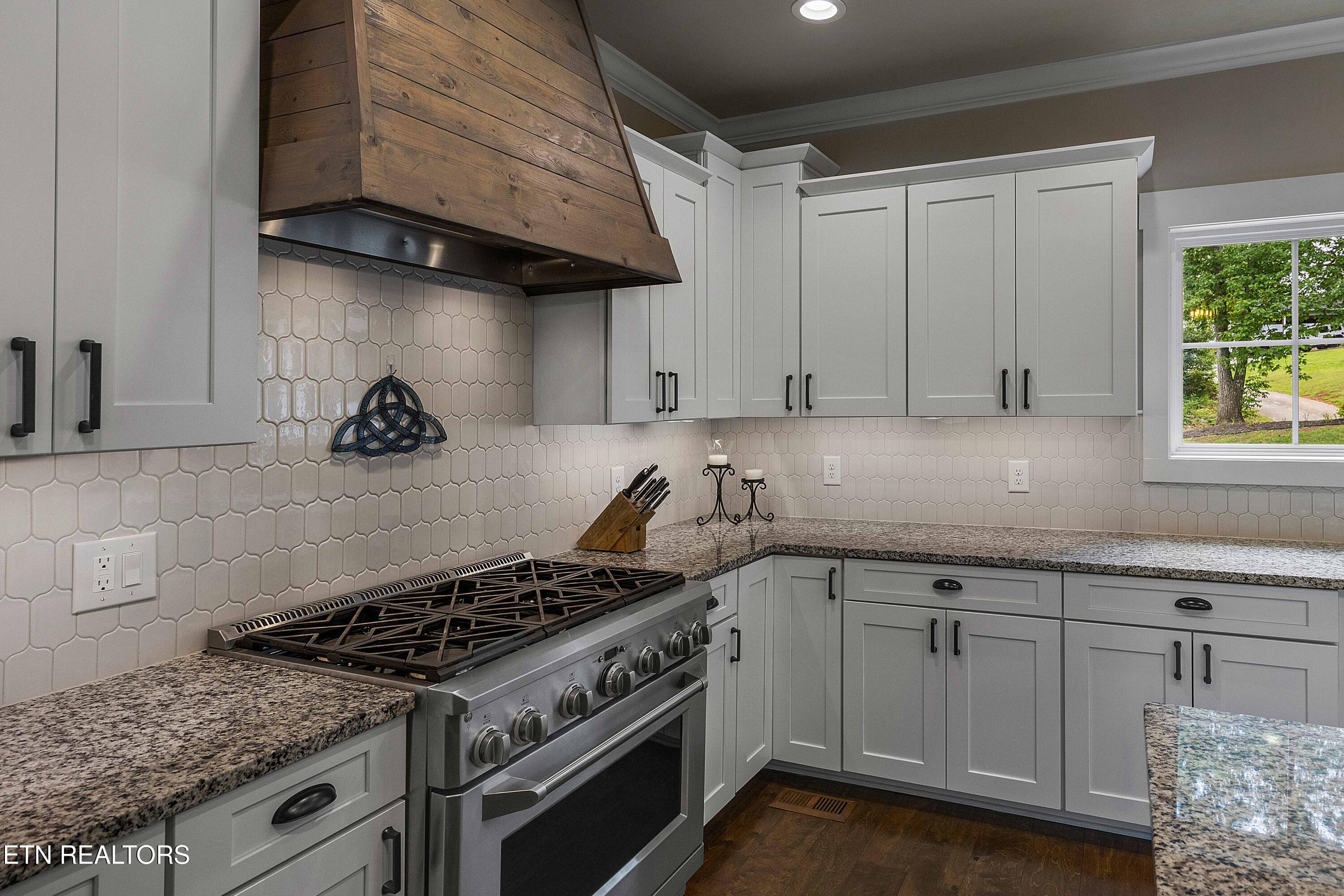 1716 Garland Road Knoxville TN 37922