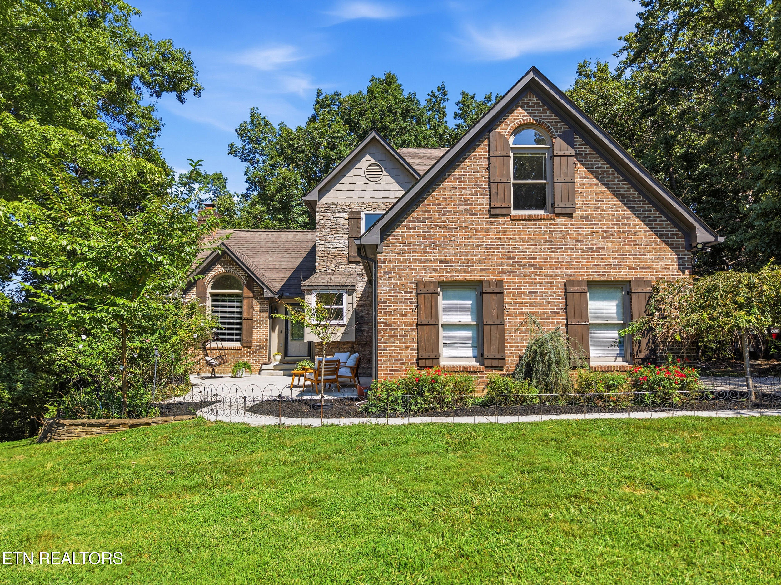 2018 Duck Cove Drive Knoxville TN 37922