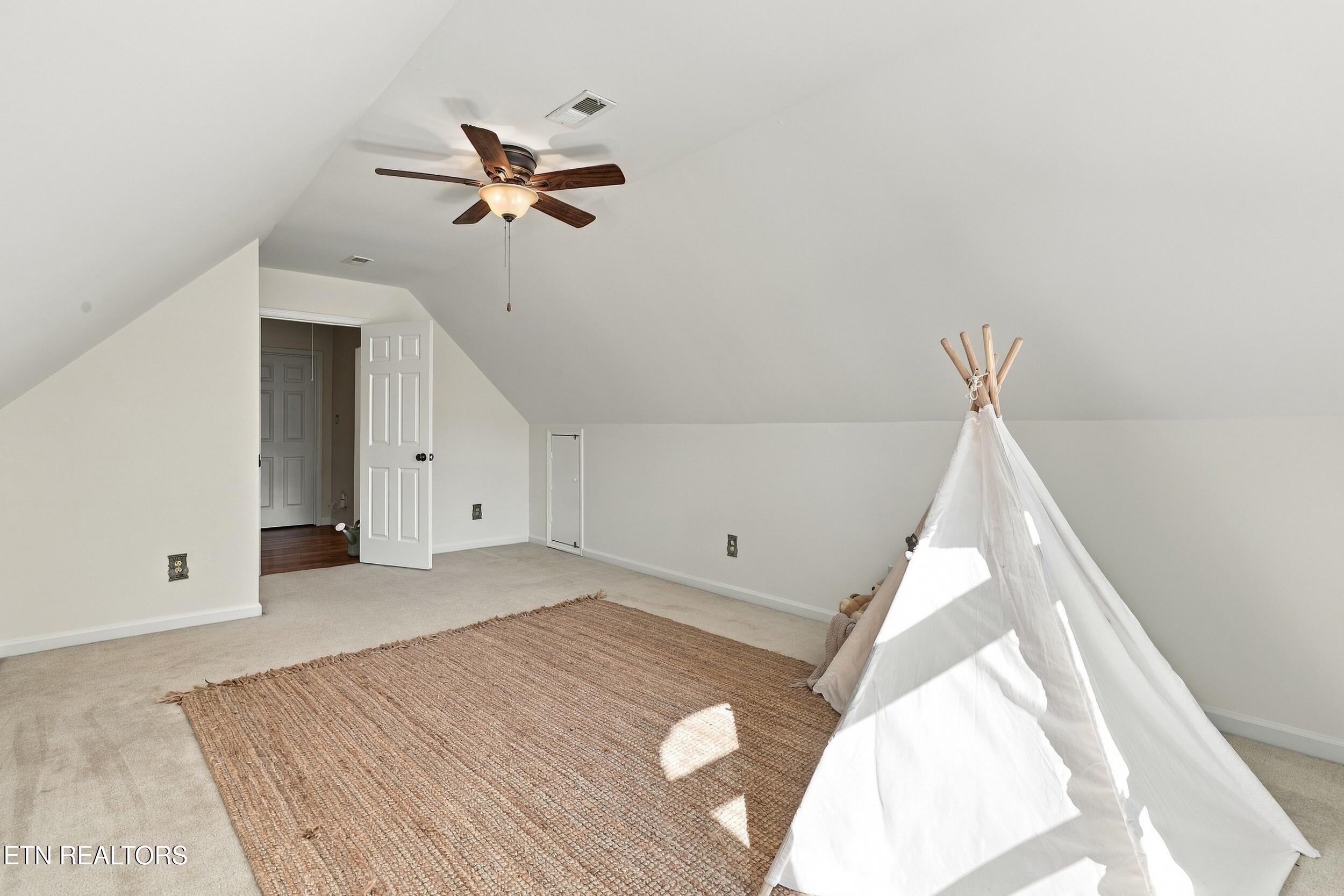 2018 Duck Cove Drive Knoxville TN 37922