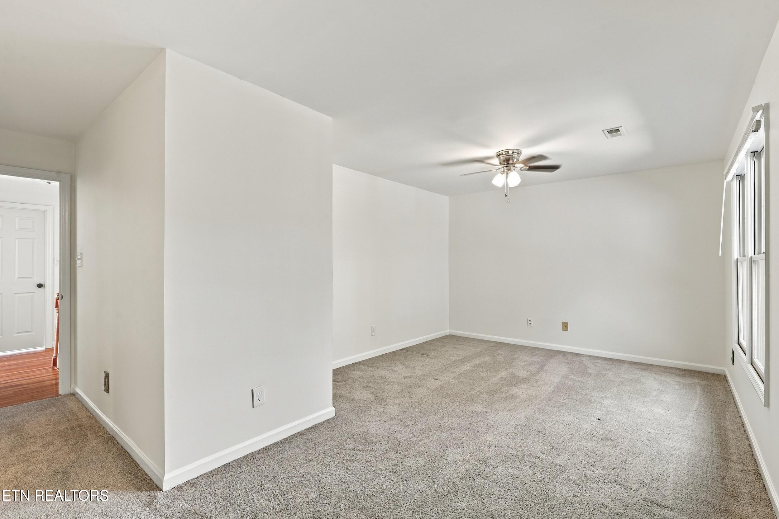 2018 Duck Cove Drive Knoxville TN 37922