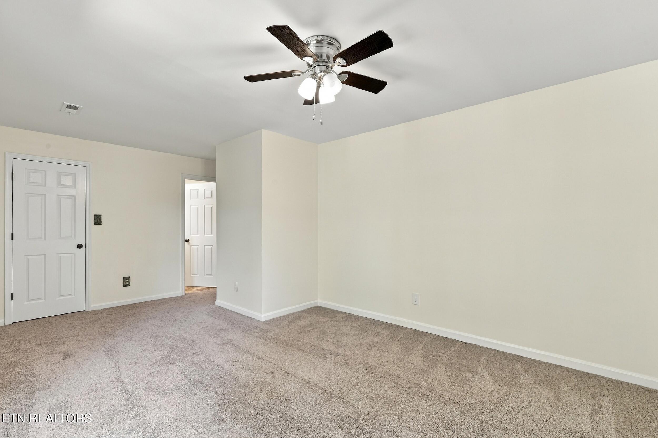 2018 Duck Cove Drive Knoxville TN 37922