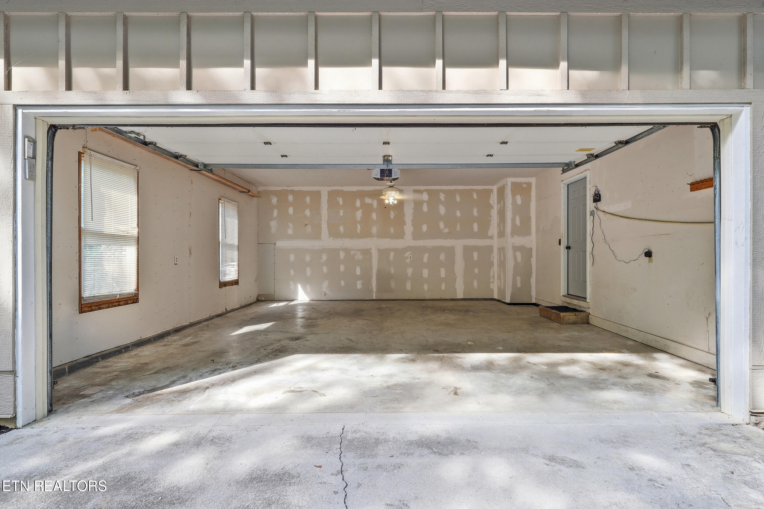 2018 Duck Cove Drive Knoxville TN 37922