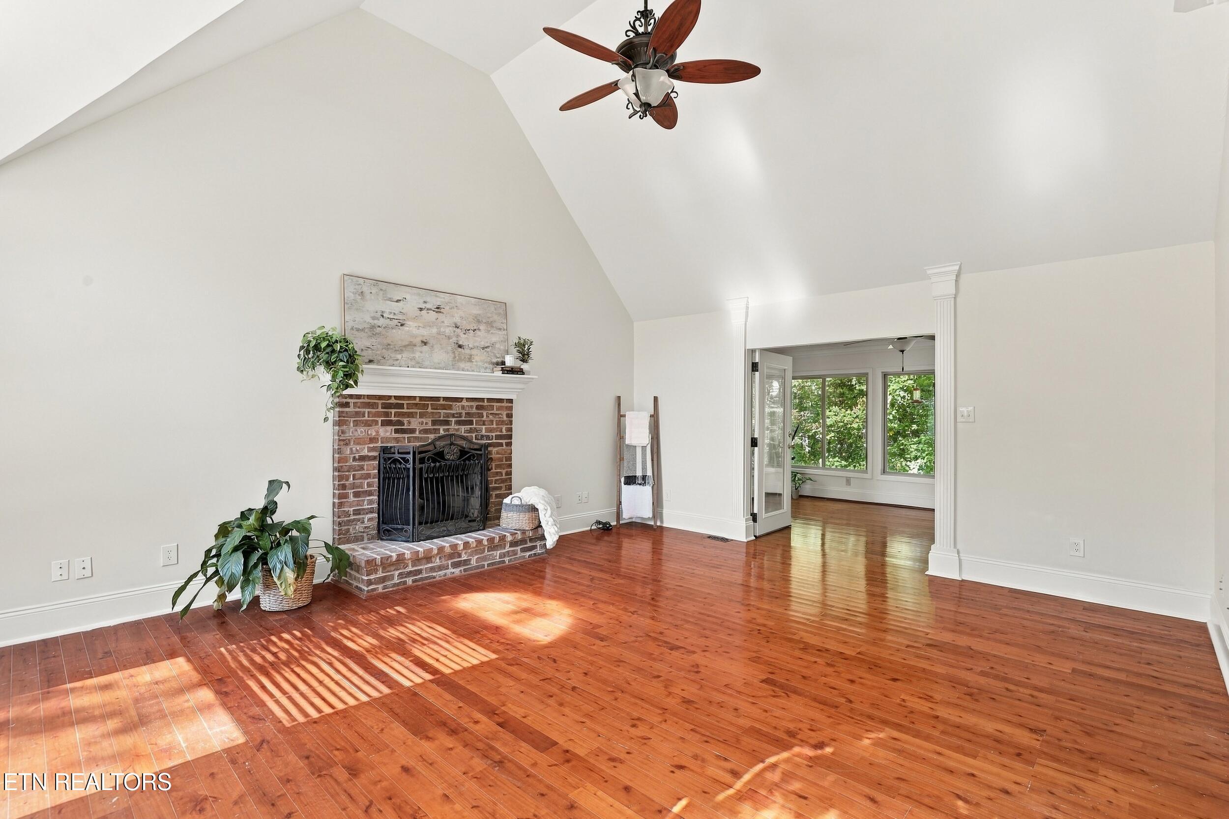 2018 Duck Cove Drive Knoxville TN 37922