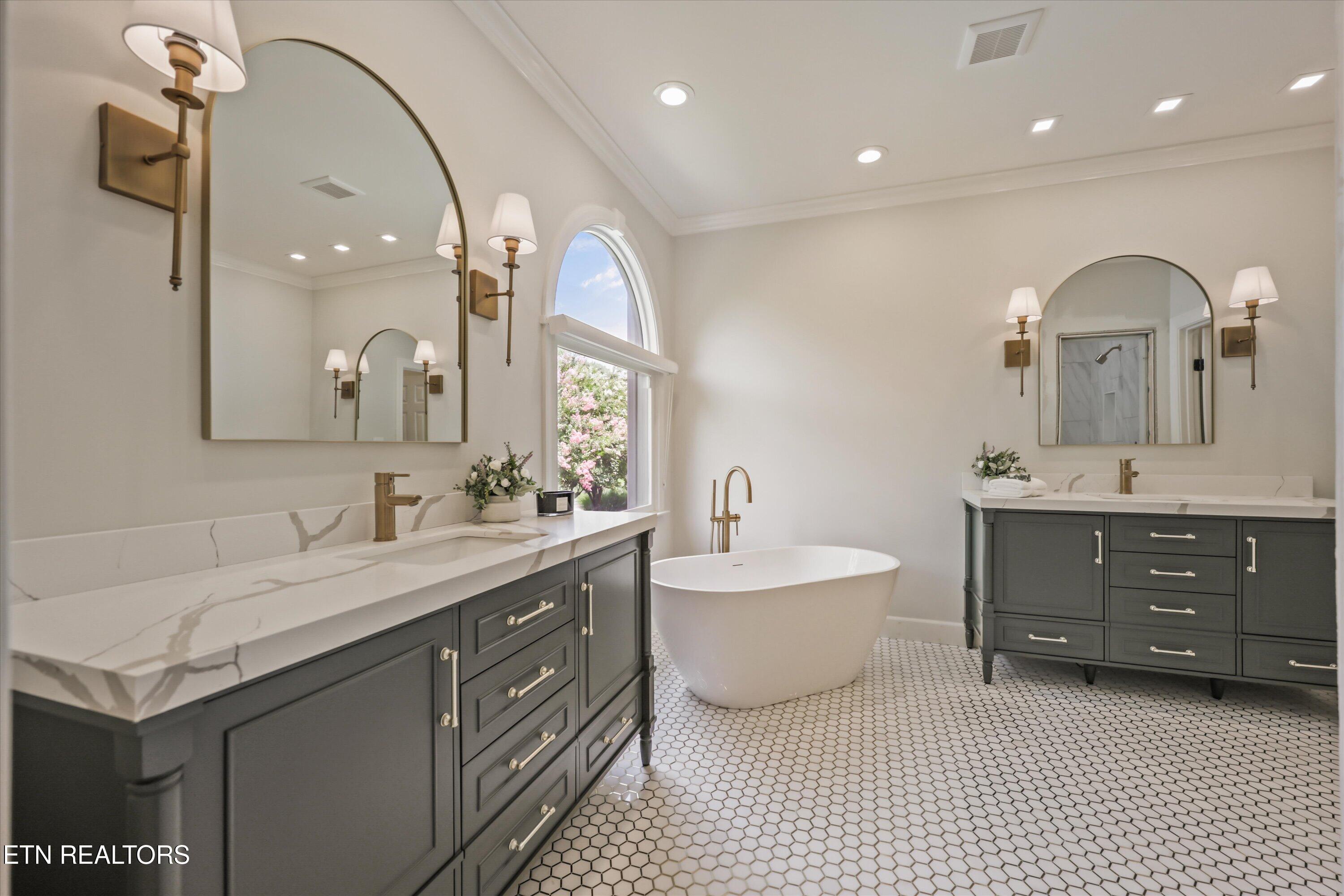 231 Sandringham Court Knoxville TN 37934