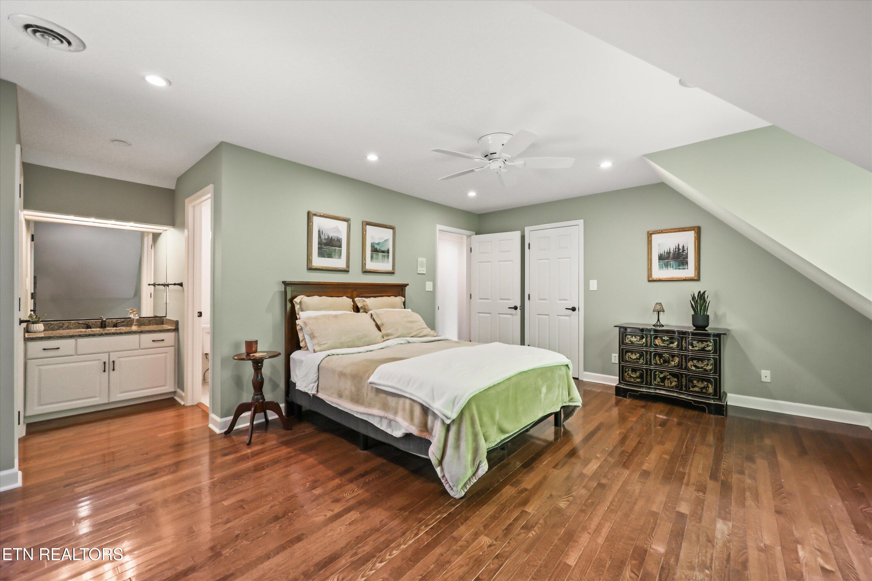 231 Sandringham Court Knoxville TN 37934