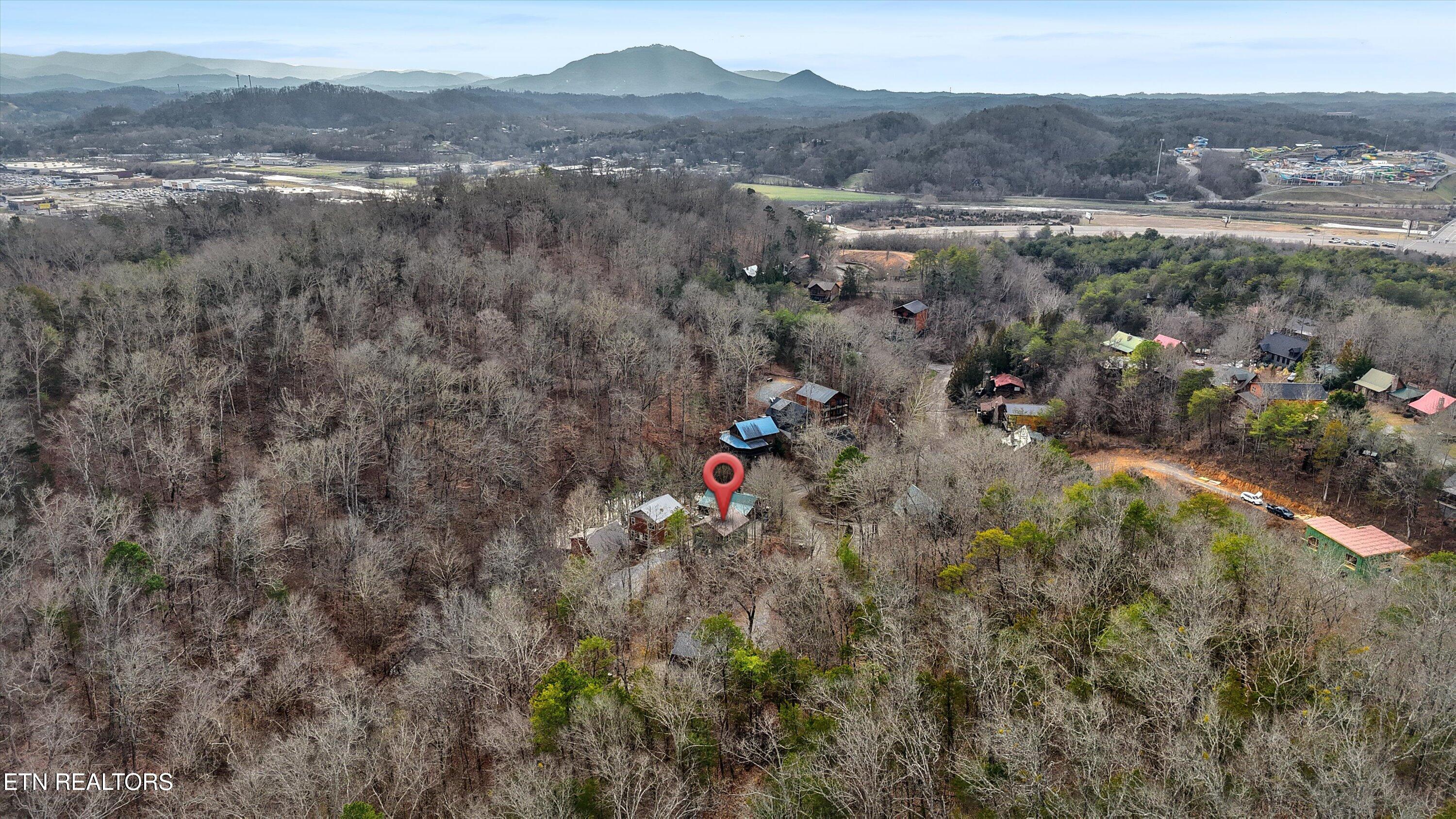 1010 Ravens Ford Way Sevierville TN 37876
