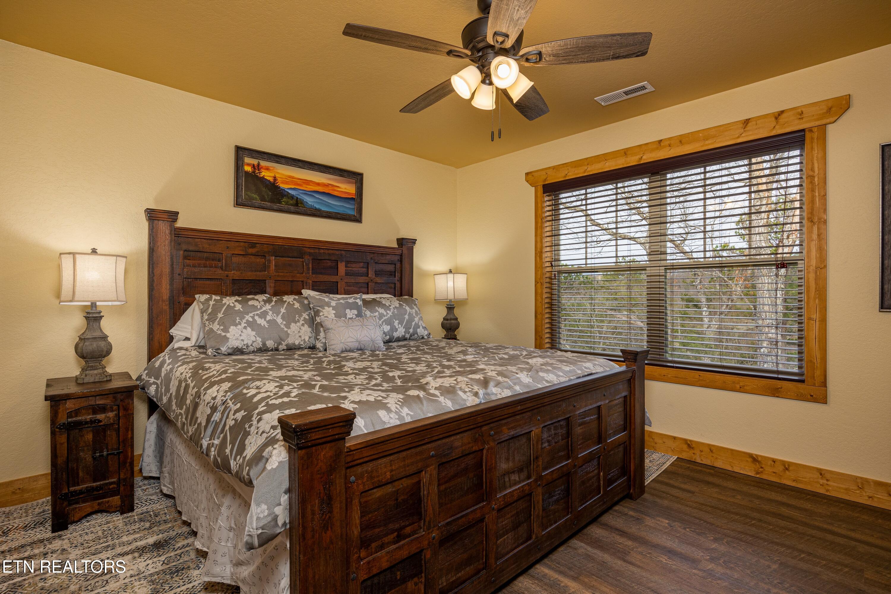 1019 Potters Way Gatlinburg TN 37738