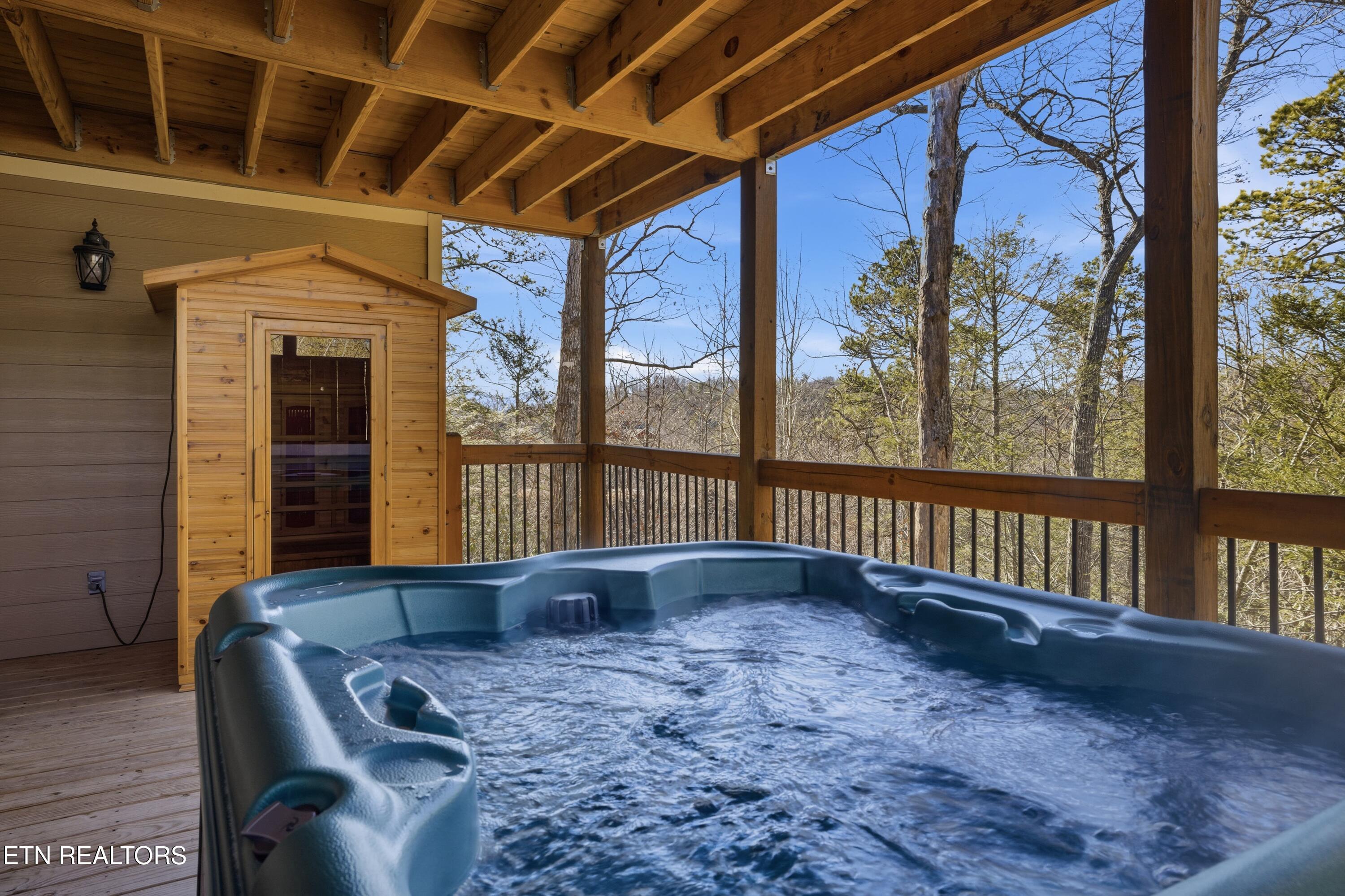 1019 Potters Way Gatlinburg TN 37738