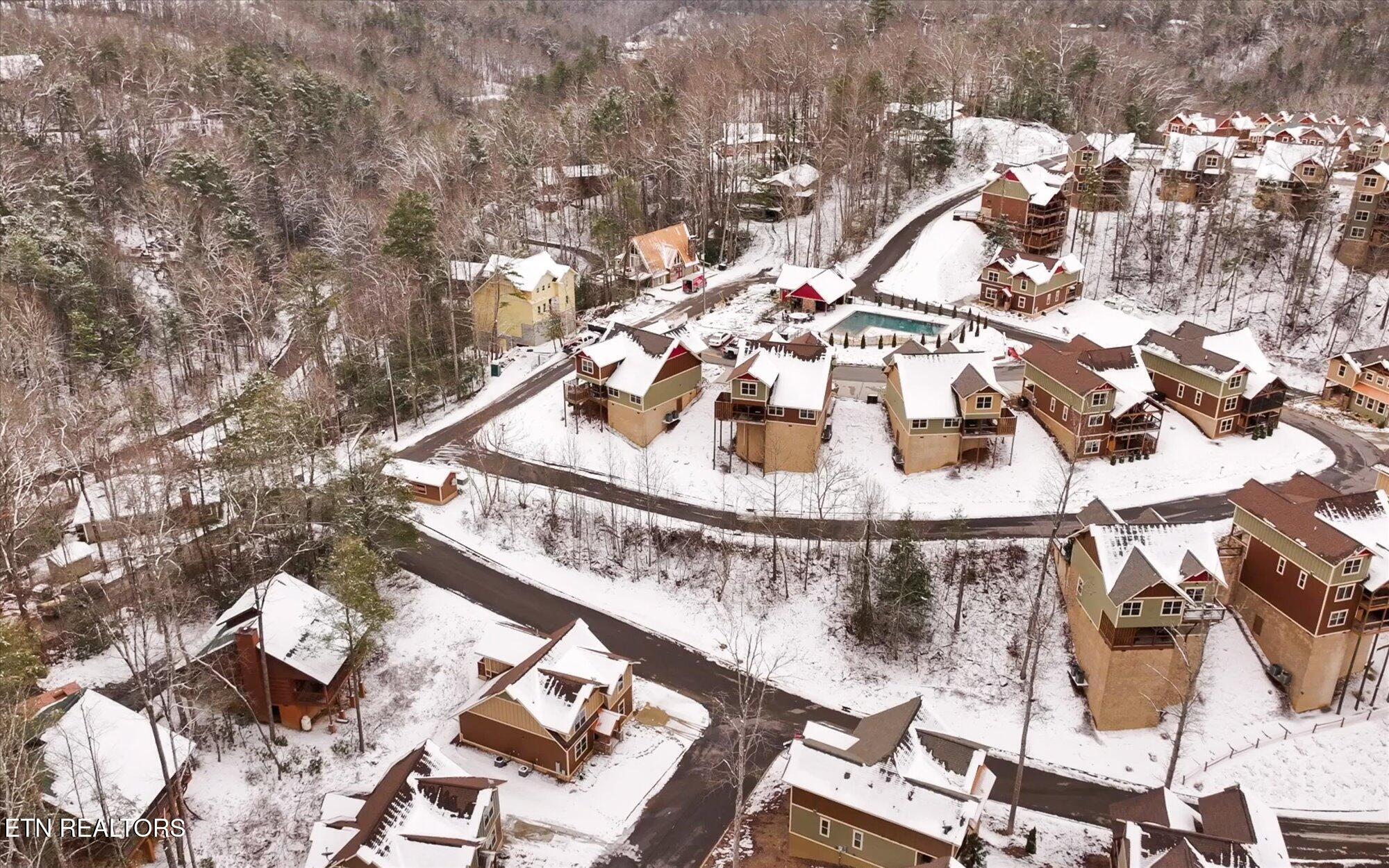 1019 Potters Way Gatlinburg TN 37738