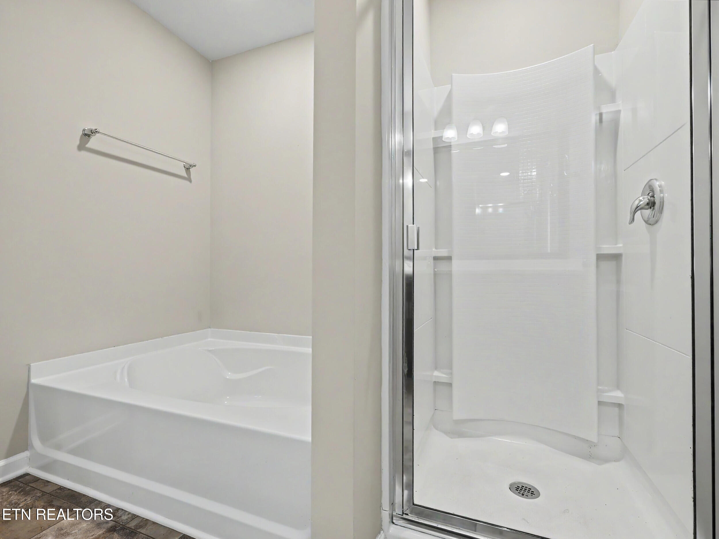2738 Vista Meadows Lane Sevierville TN 37876