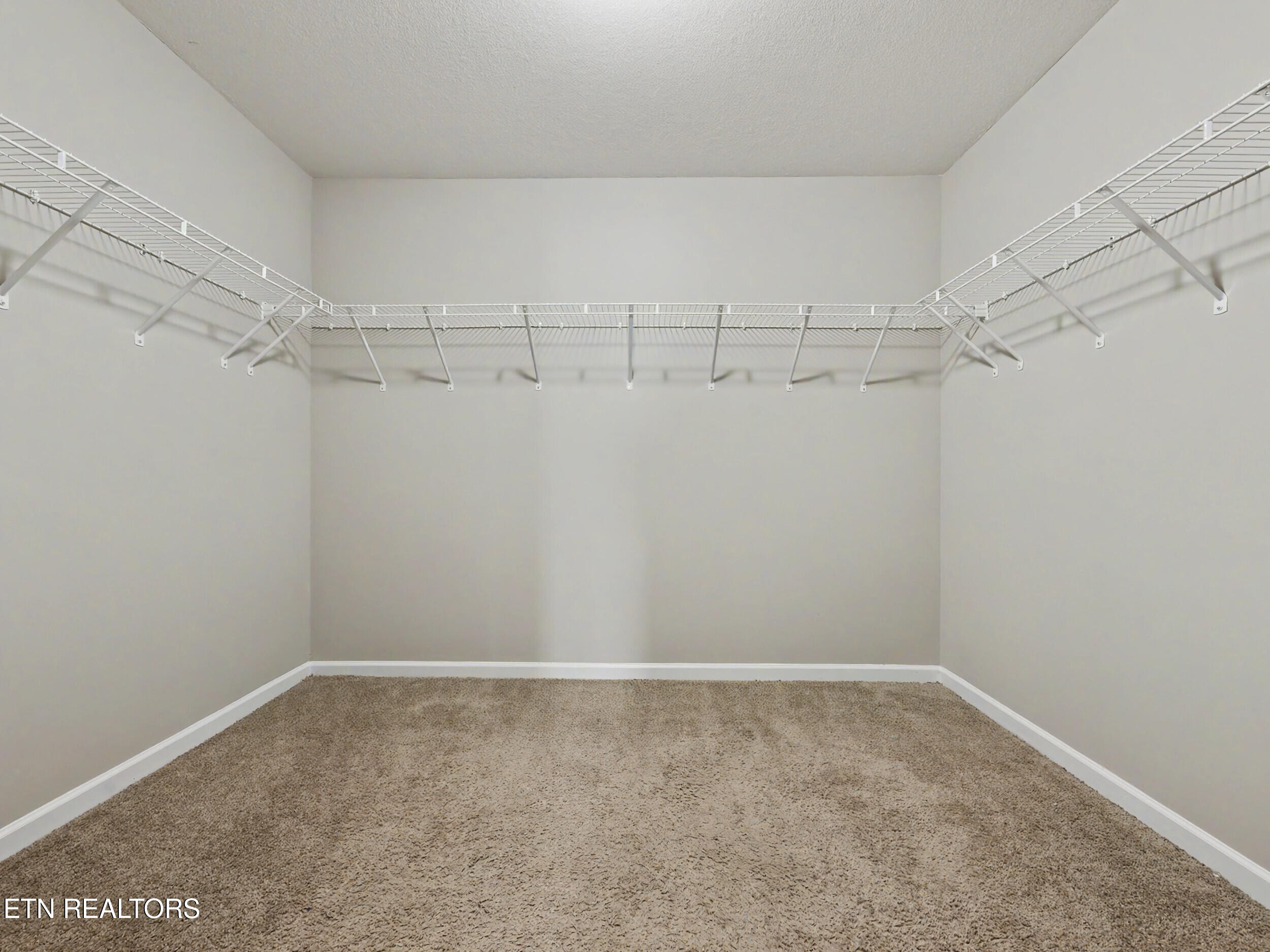 2738 Vista Meadows Lane Sevierville TN 37876