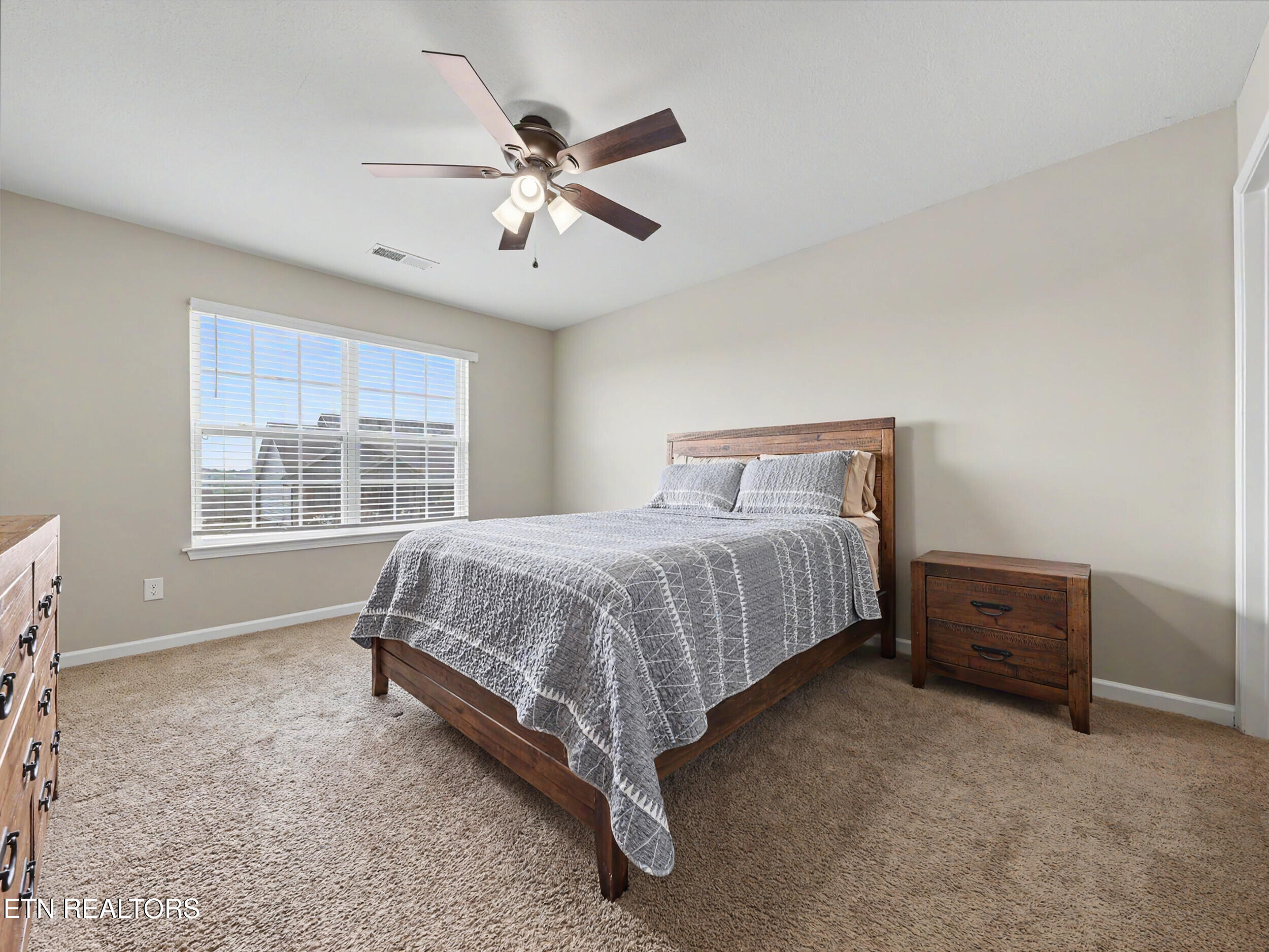 2738 Vista Meadows Lane Sevierville TN 37876