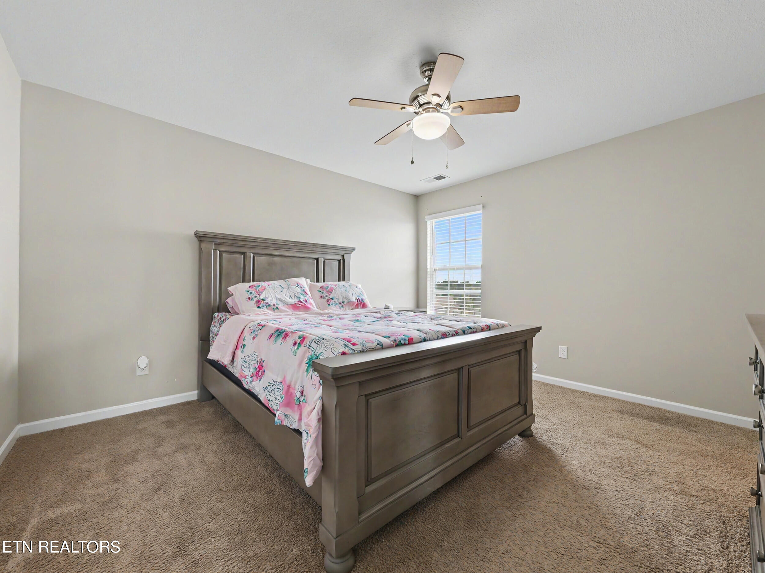 2738 Vista Meadows Lane Sevierville TN 37876