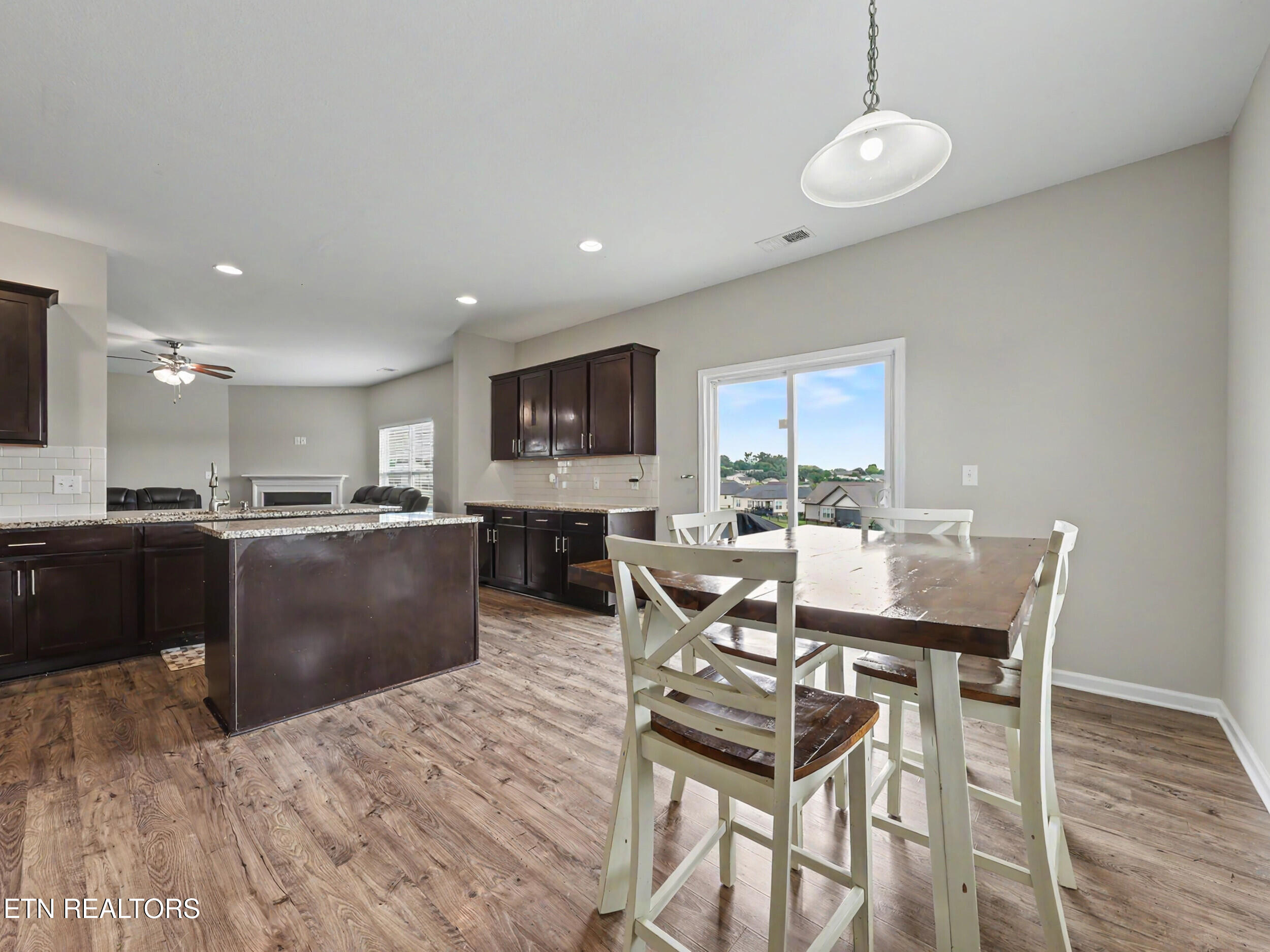 2738 Vista Meadows Lane Sevierville TN 37876