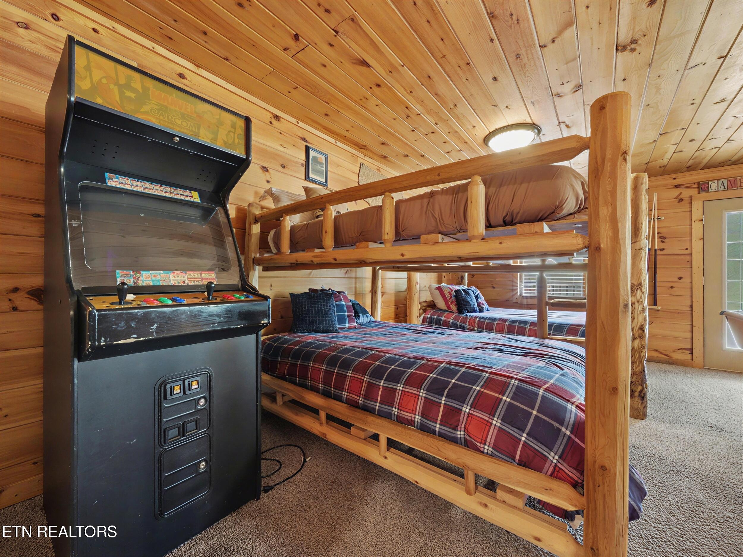1984 E Mountain View Way Sevierville TN 37862