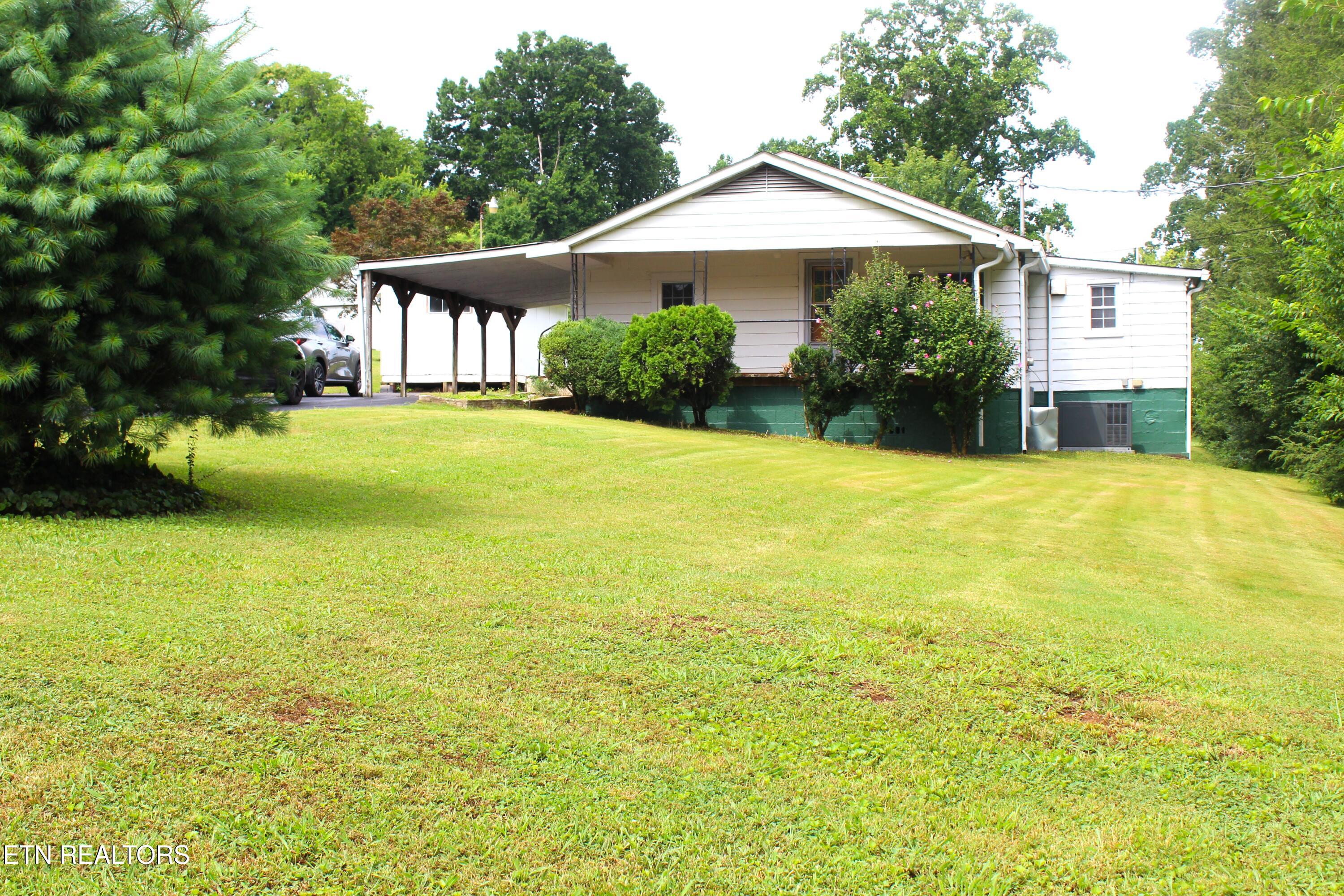 1507 Paris Road Knoxville TN 37912