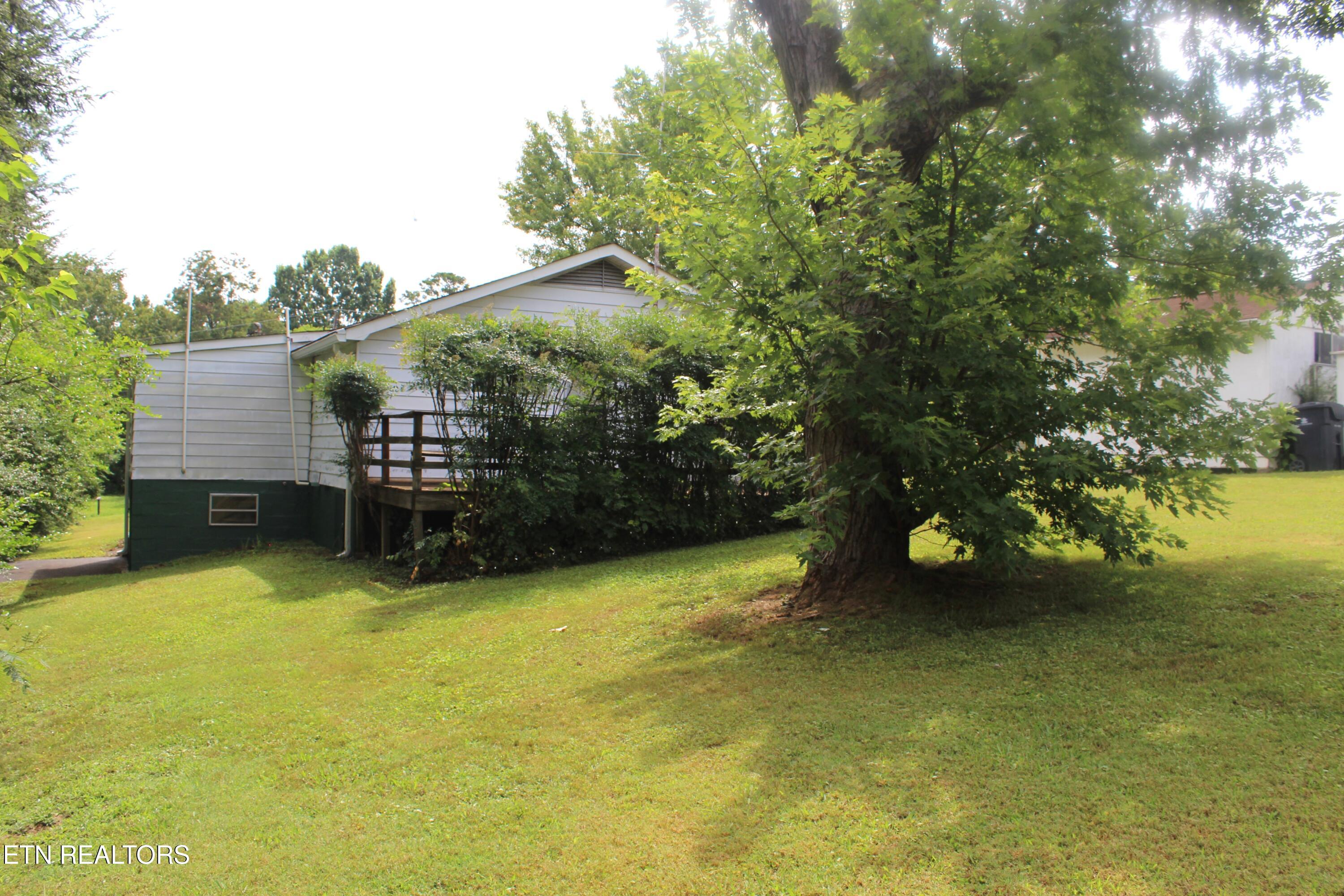 1507 Paris Road Knoxville TN 37912