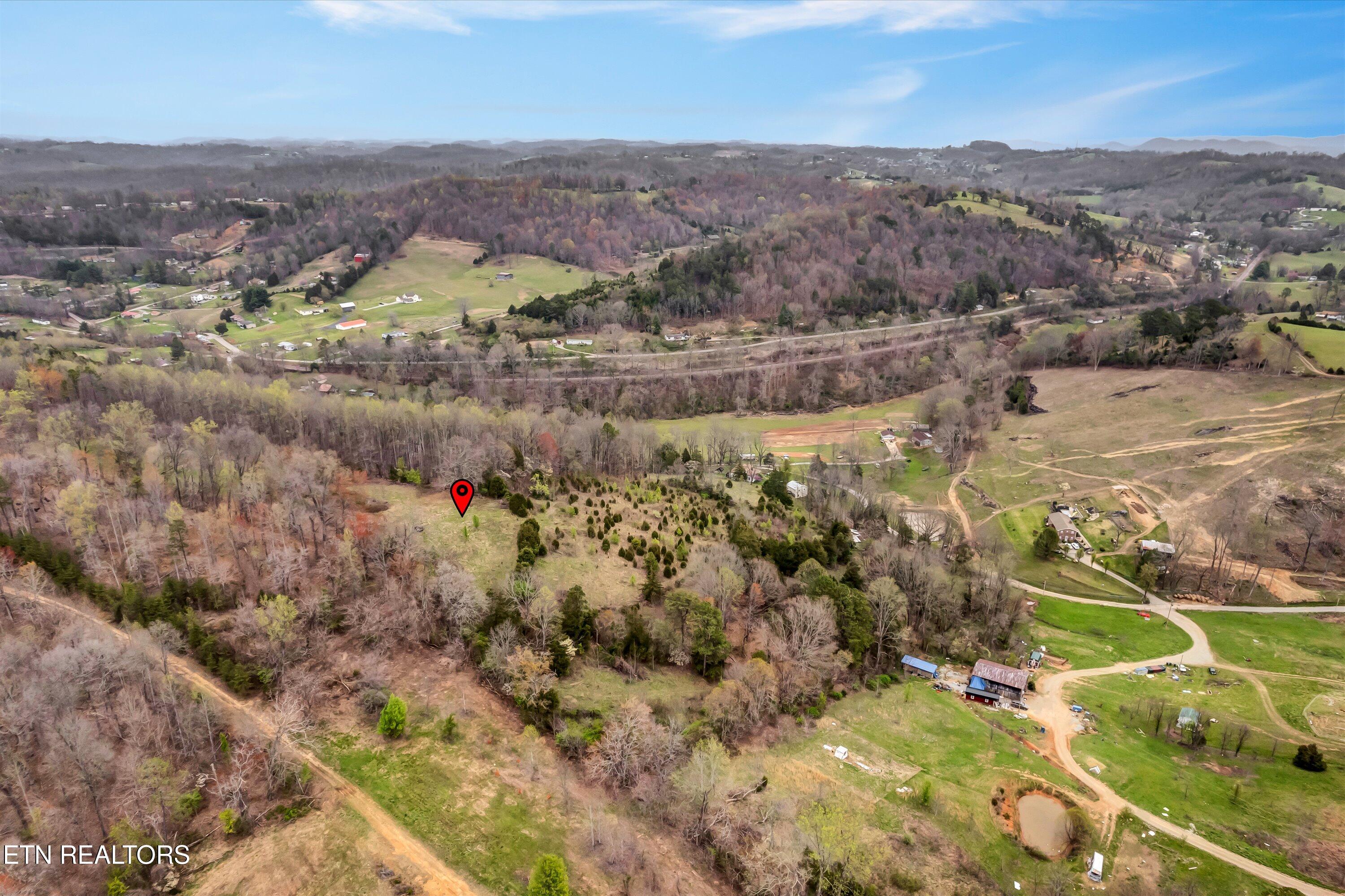 290 Maddox Lane New Tazewell TN 37825